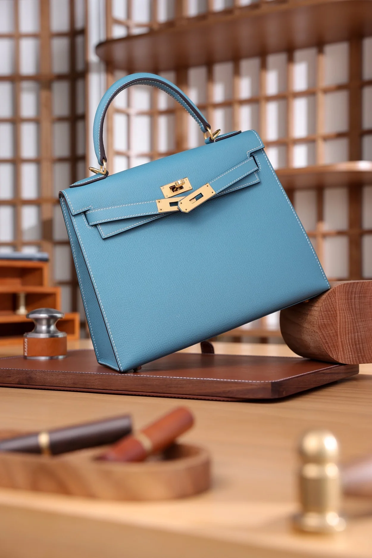 에르메스 켈리 28 셀리에 블루 드 노드 골드 하드웨어 (100% HAND MADE)