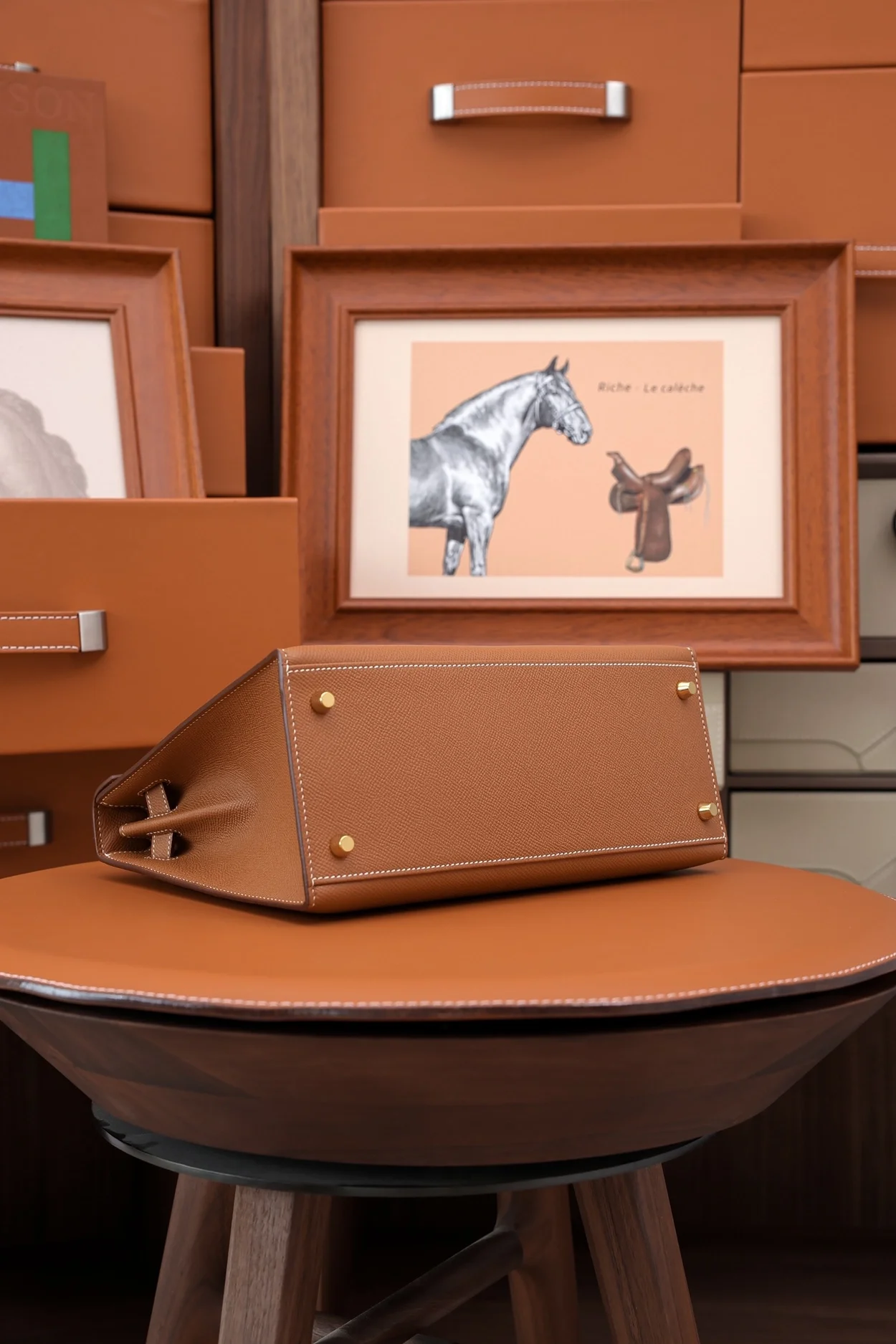 에르메스 켈리 28 셀리에 브라운 골드 하드웨어 (100% HAND MADE)