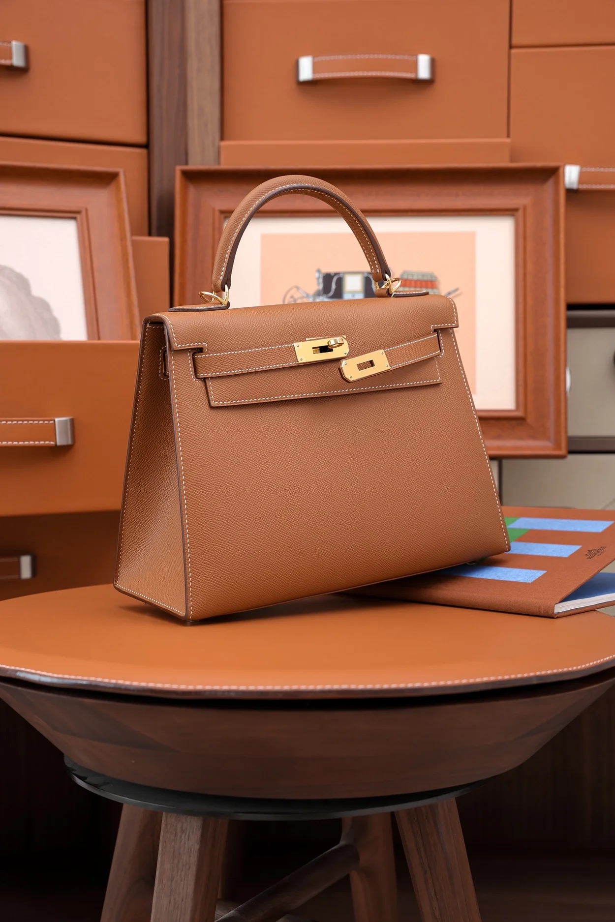 에르메스 켈리 28 셀리에 브라운 골드 하드웨어 (100% HAND MADE)