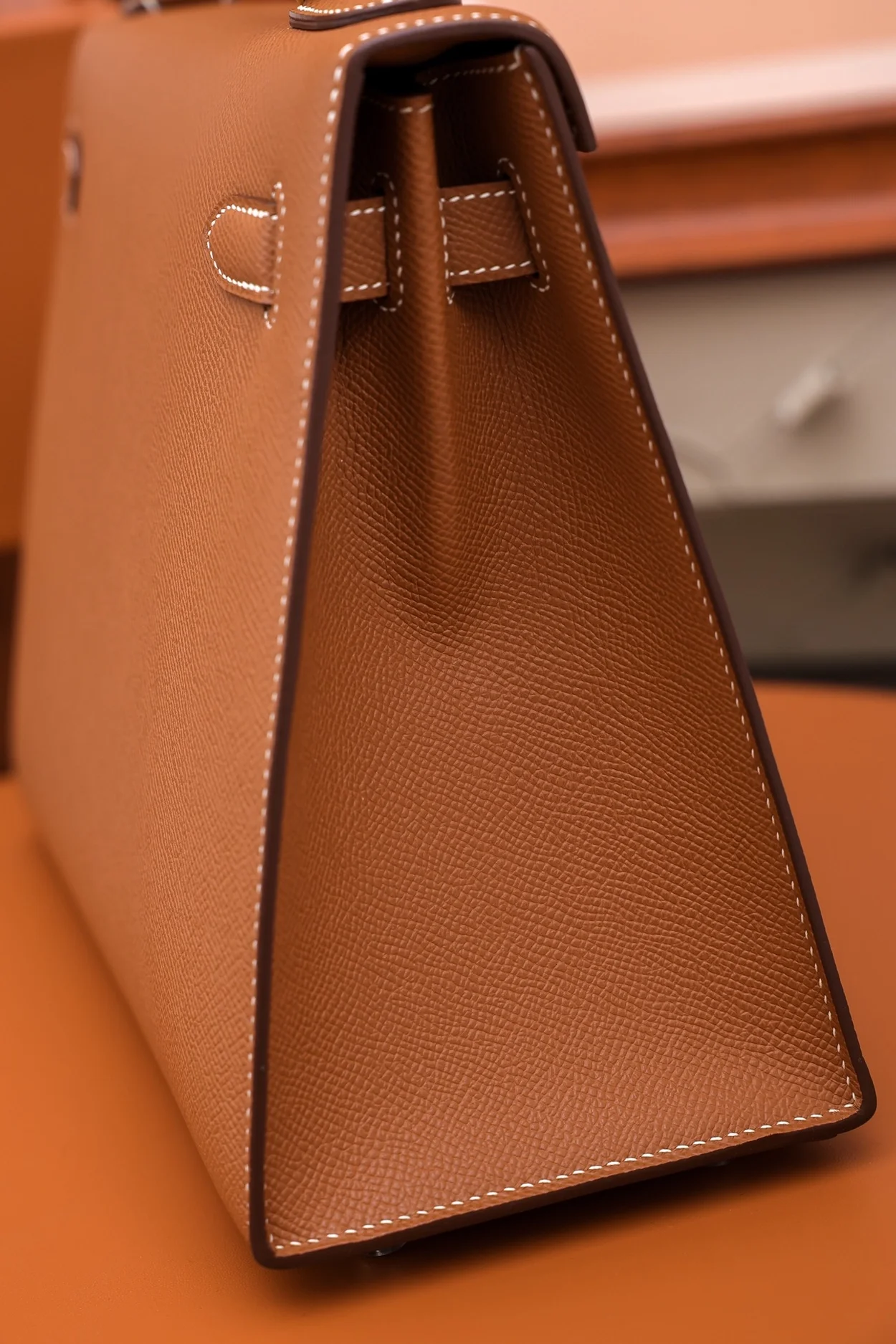 에르메스 켈리 28 셀리에 브라운 골드 하드웨어 (100% HAND MADE)