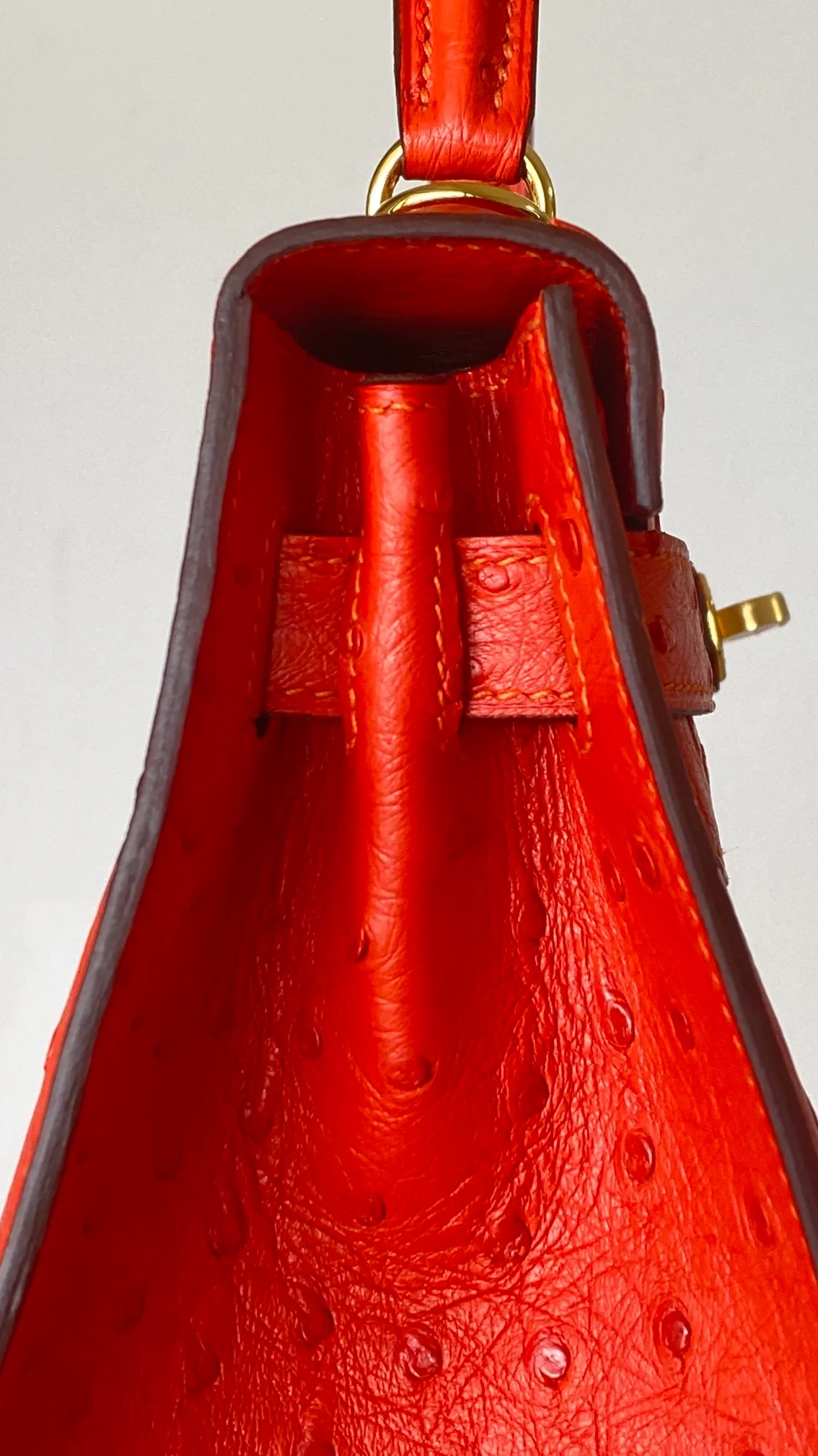 에르메스 켈리 28 셀리에 오스트리치 레드 골드 하드웨어 (100% HAND MADE)