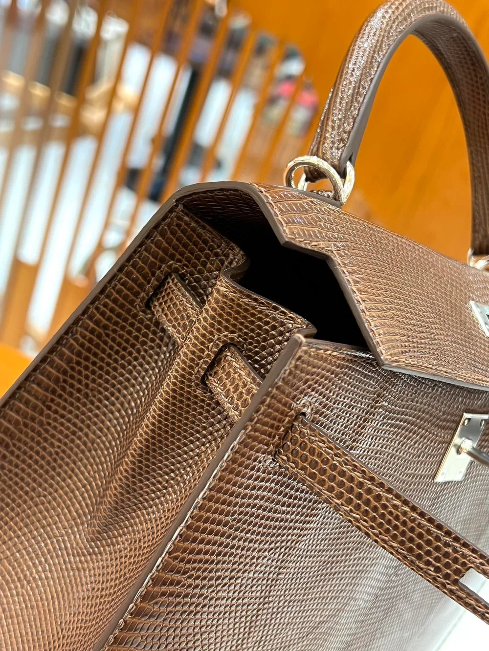 에르메스 켈리 25 셀리에 리자드 브라운 팔라듐 하드웨어 (100% HAND MADE)