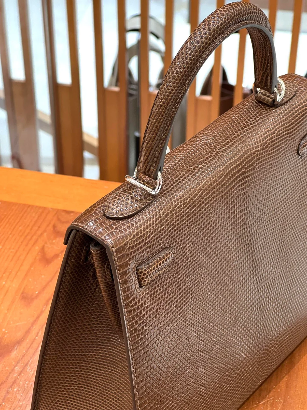 에르메스 켈리 25 셀리에 리자드 브라운 팔라듐 하드웨어 (100% HAND MADE)