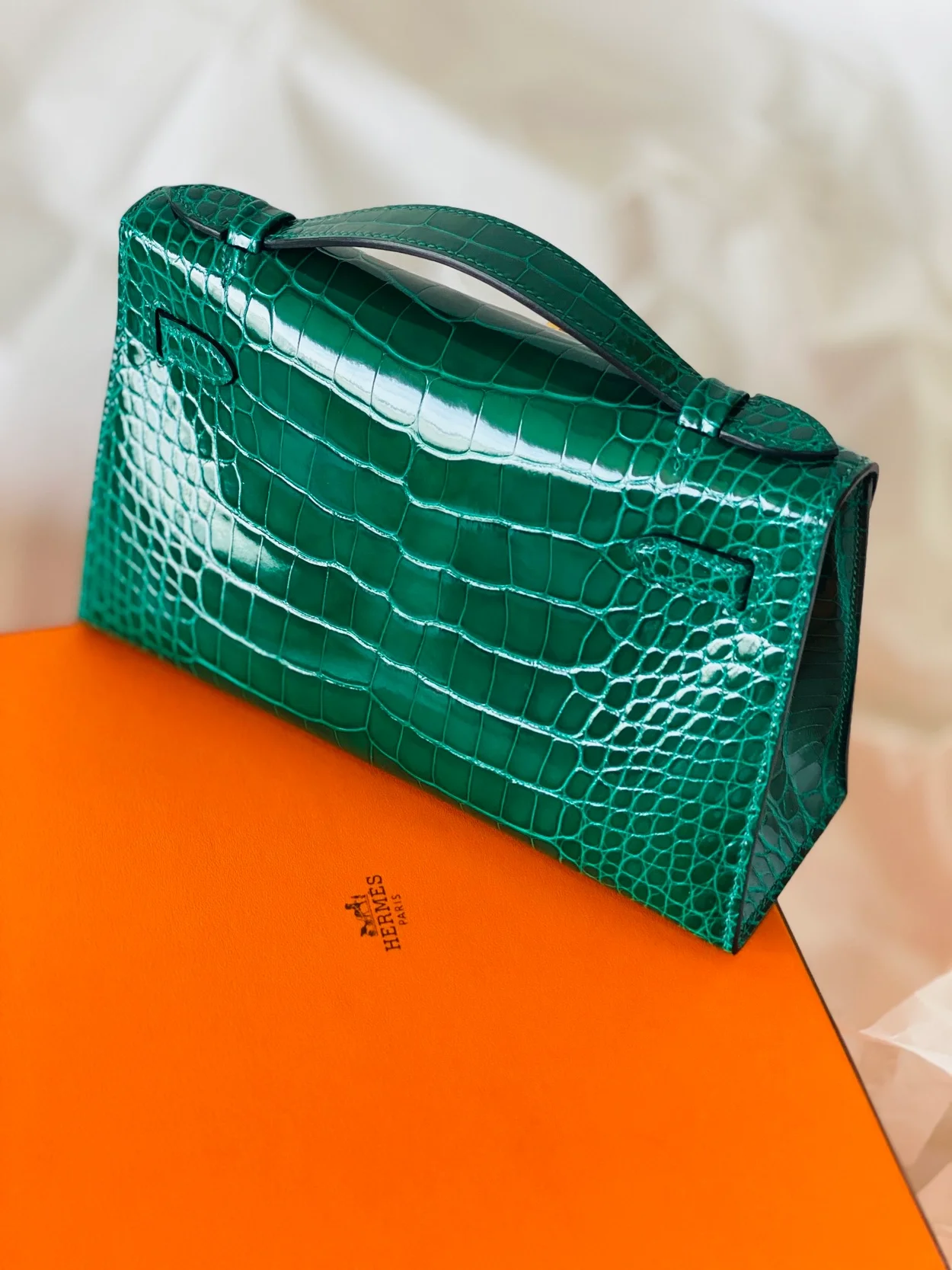 에르메스 켈리 포쉐트 엘리게이터 그린 골드 하드웨어 (100% HAND MADE)