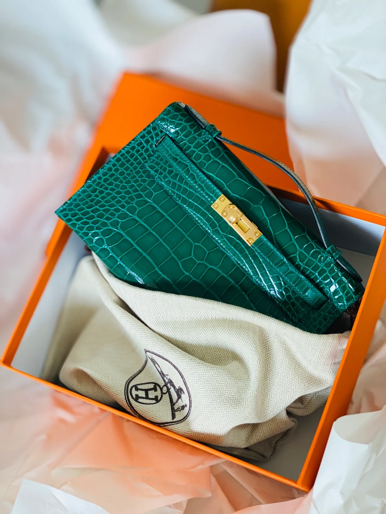 에르메스 켈리 포쉐트 엘리게이터 그린 골드 하드웨어 (100% HAND MADE)