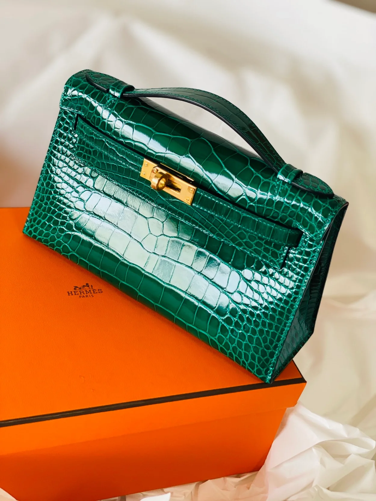 에르메스 켈리 포쉐트 엘리게이터 그린 골드 하드웨어 (100% HAND MADE)