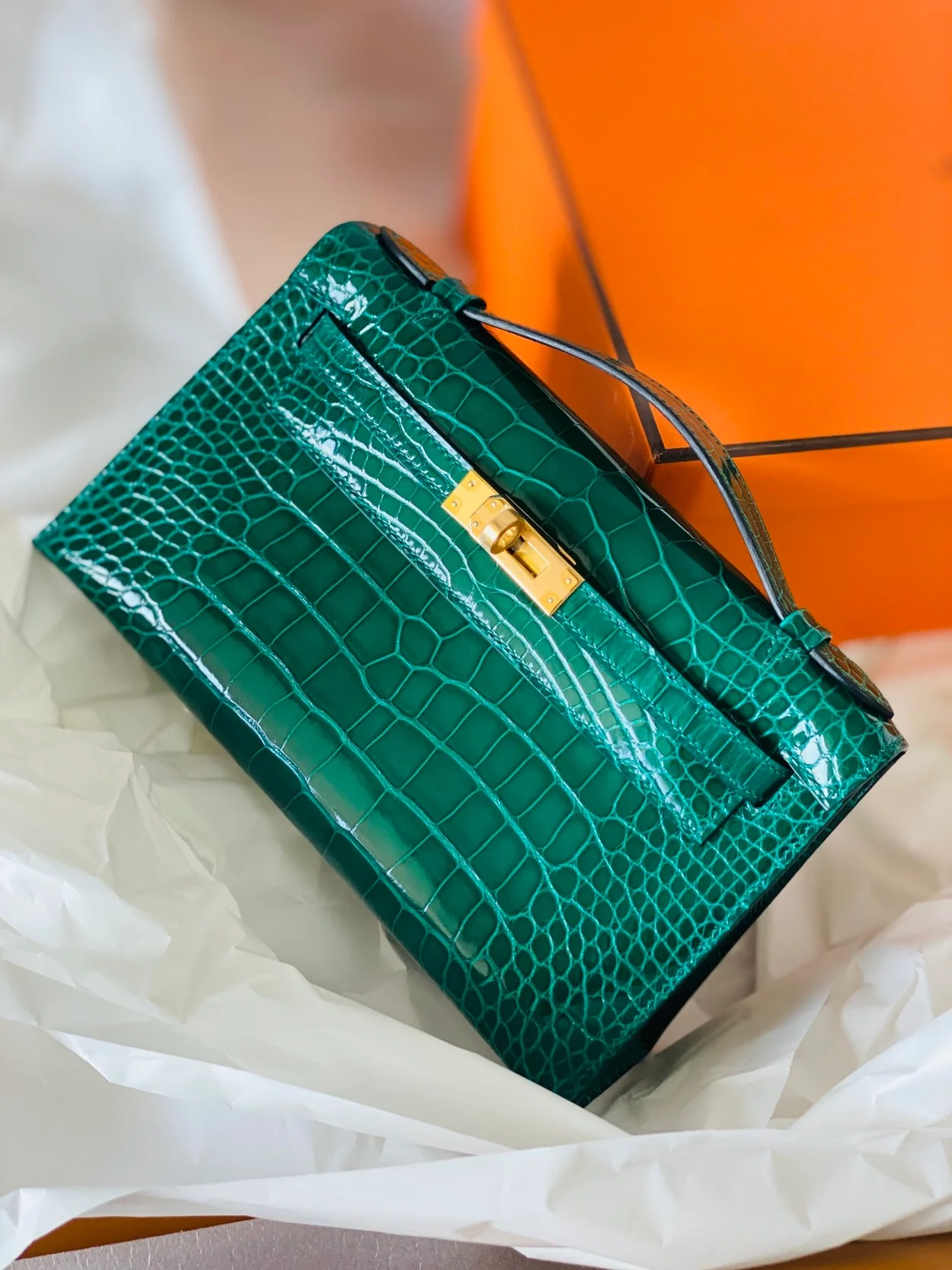 에르메스 켈리 포쉐트 엘리게이터 그린 골드 하드웨어 (100% HAND MADE)