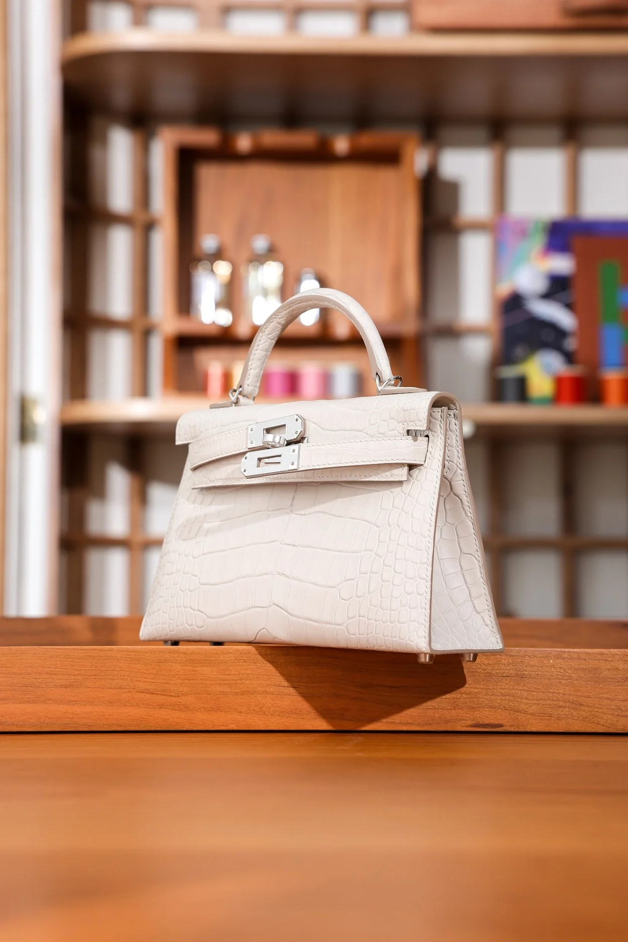 에르메스 미니 켈리 2 셀리에 엘리게이터 나타 팔라듐 하드웨어 (100% HAND MADE)