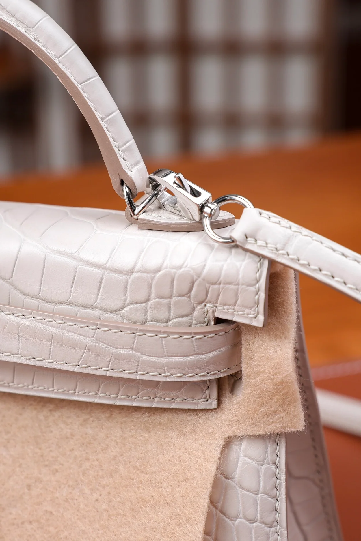 에르메스 미니 켈리 2 셀리에 엘리게이터 나타 팔라듐 하드웨어 (100% HAND MADE)