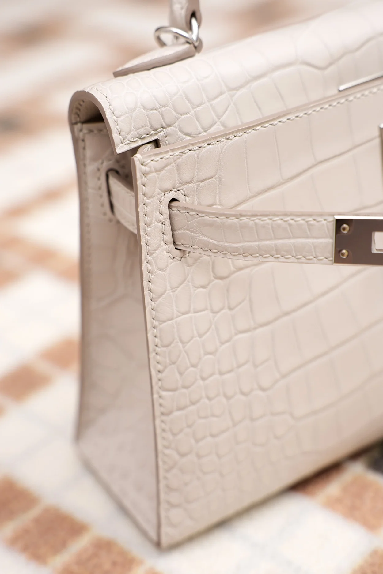 에르메스 미니 켈리 2 셀리에 엘리게이터 나타 팔라듐 하드웨어 (100% HAND MADE)