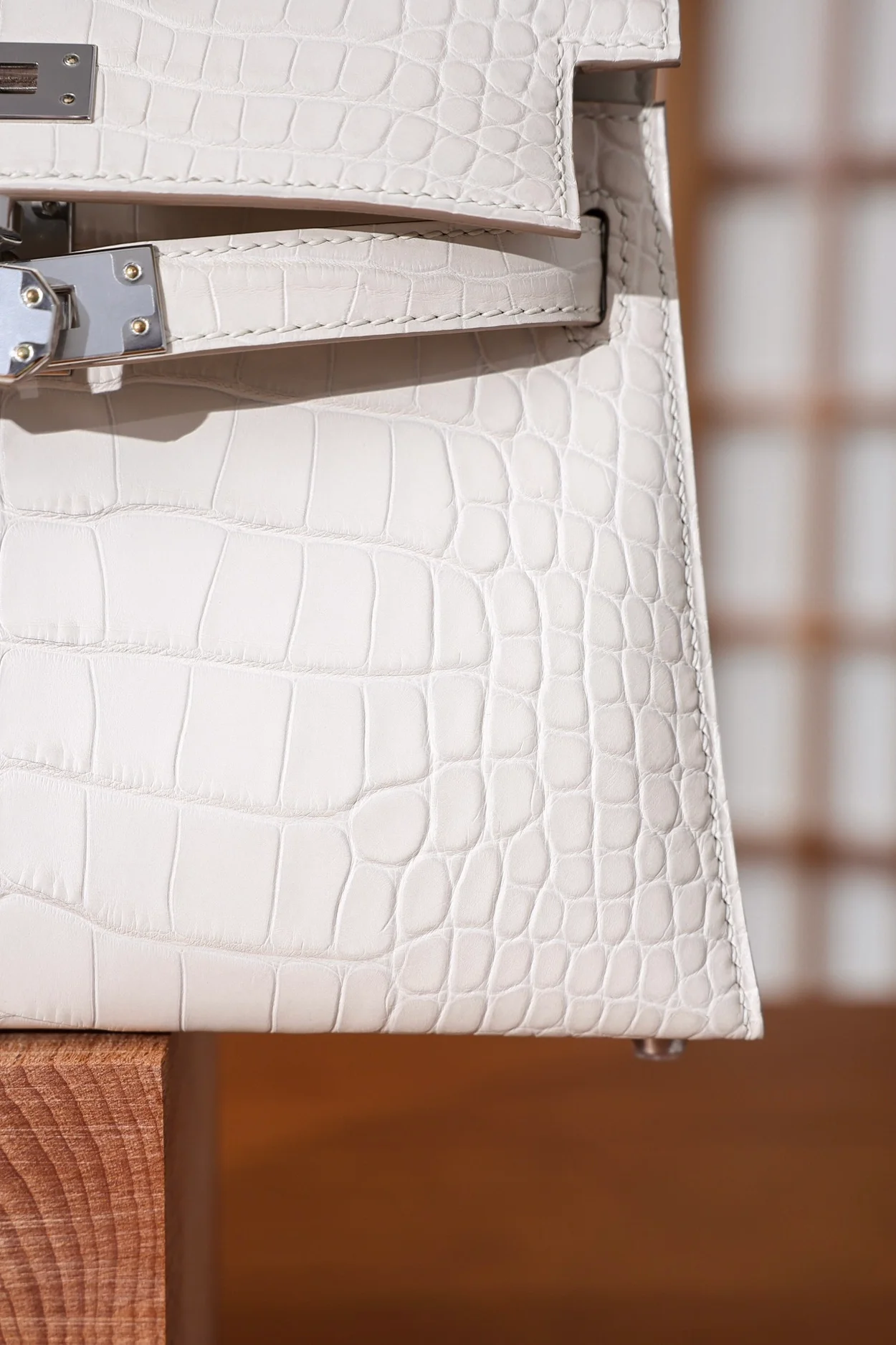 에르메스 미니 켈리 2 셀리에 엘리게이터 나타 팔라듐 하드웨어 (100% HAND MADE)