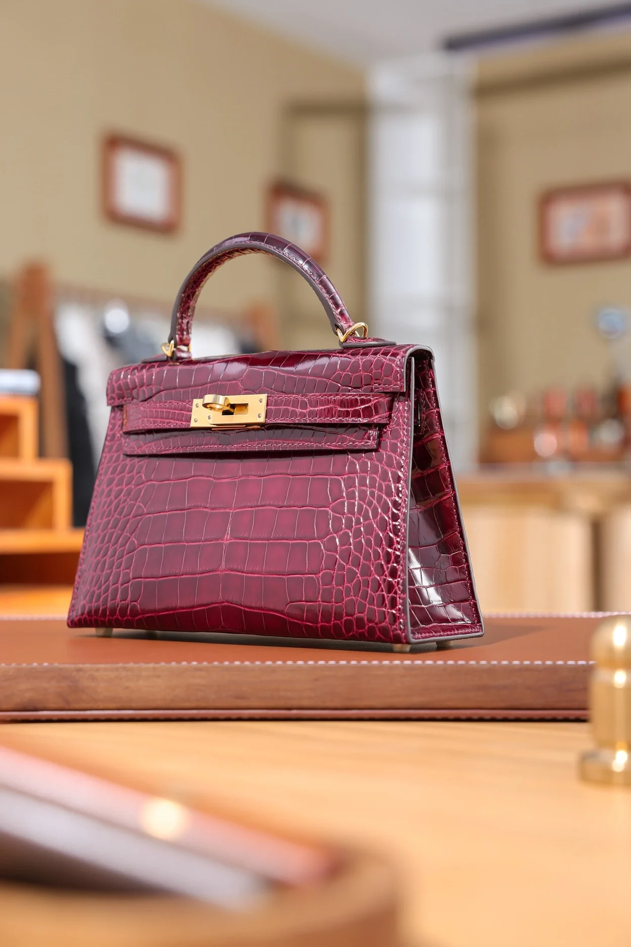 에르메스 미니 켈리 2 셀리에 엘리게이터 보르도 골드 하드웨어 (100% HAND MADE)