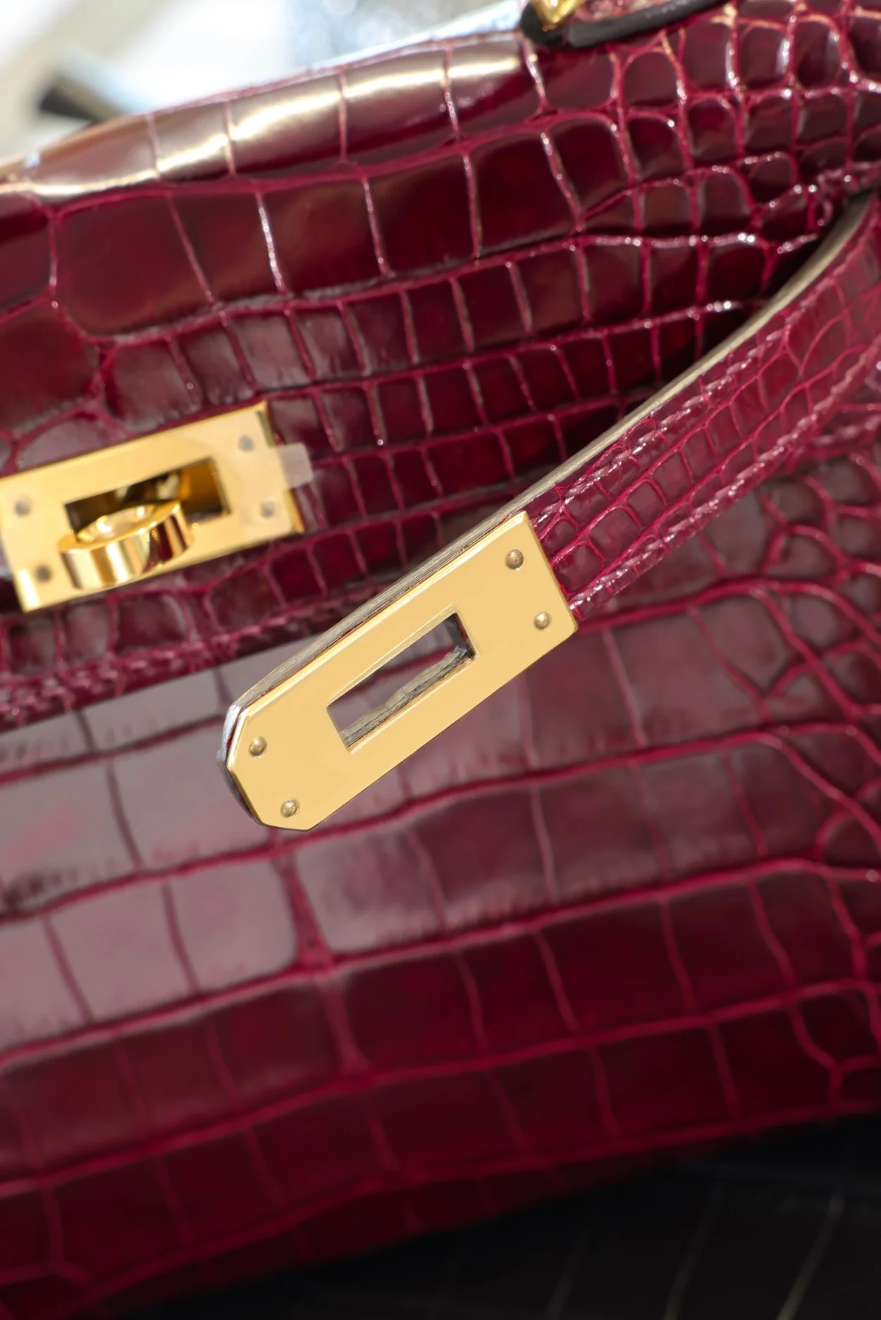 에르메스 미니 켈리 2 셀리에 엘리게이터 보르도 골드 하드웨어 (100% HAND MADE)