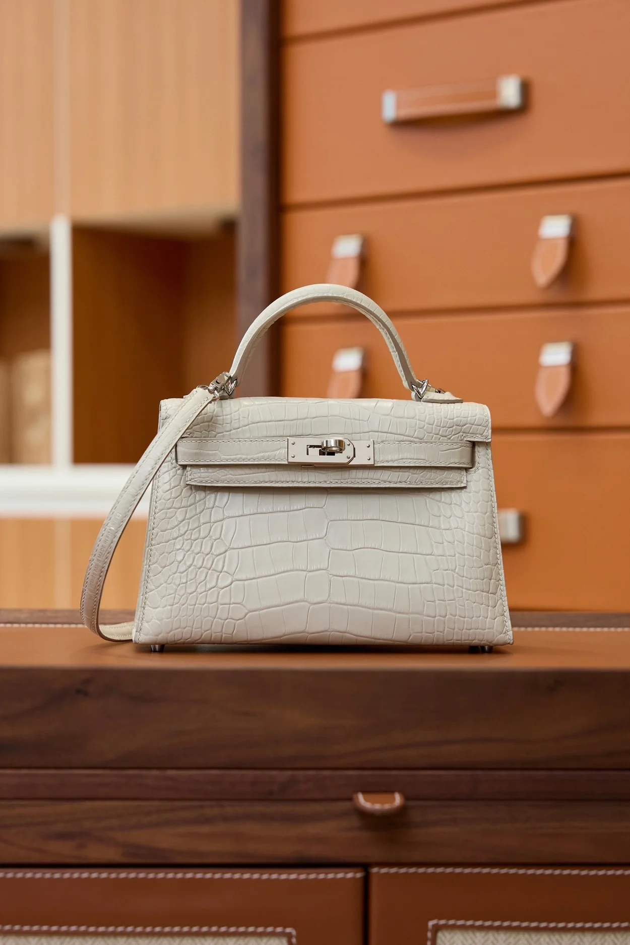 에르메스 미니 켈리 2 셀리에 크로커다일 베통 팔라듐 하드웨어 (100% HAND MADE)