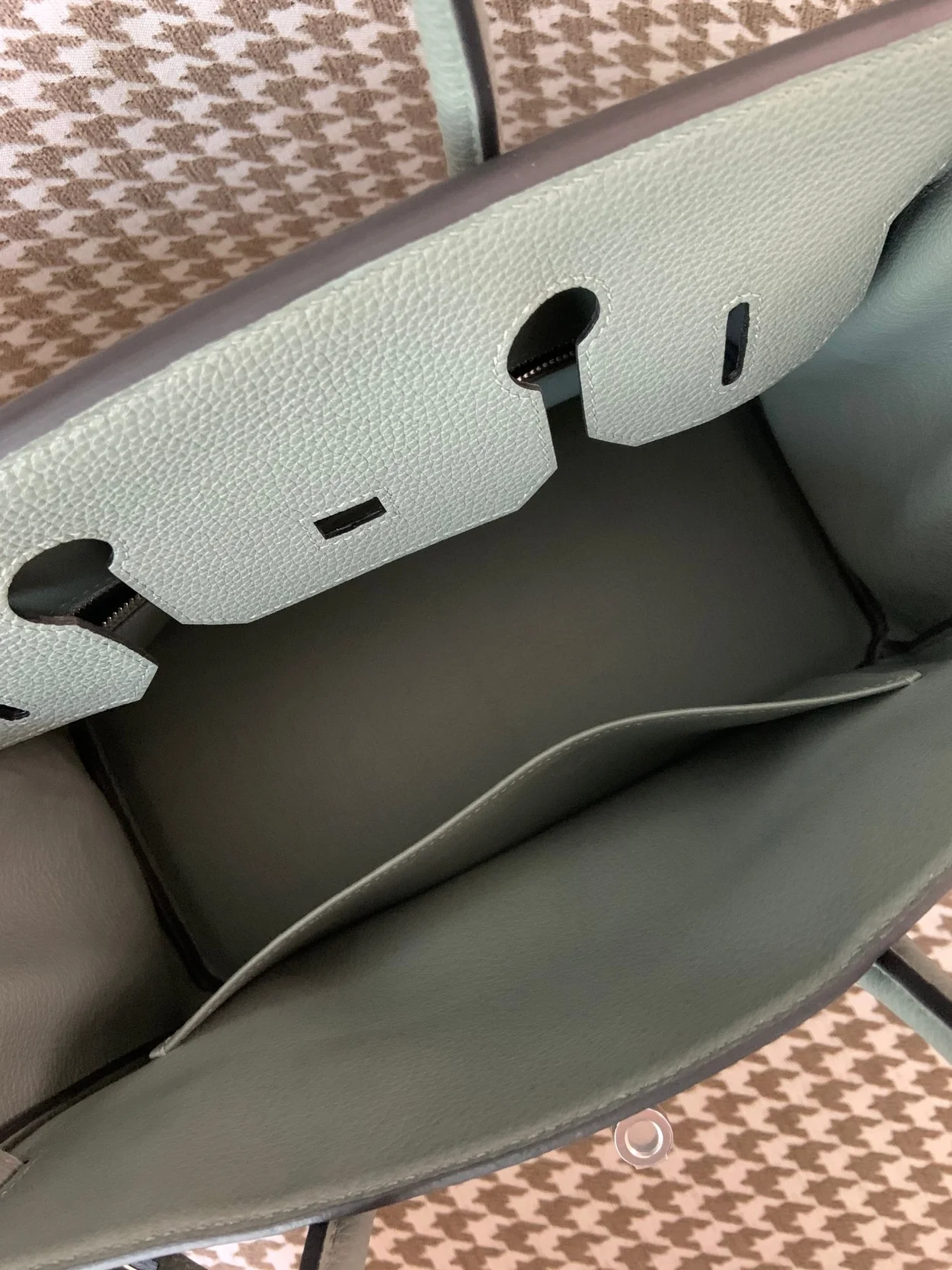 에르메스 버킨 30 르투르네 아몬드 그린 실버 하드웨어 (100% HAND MADE)