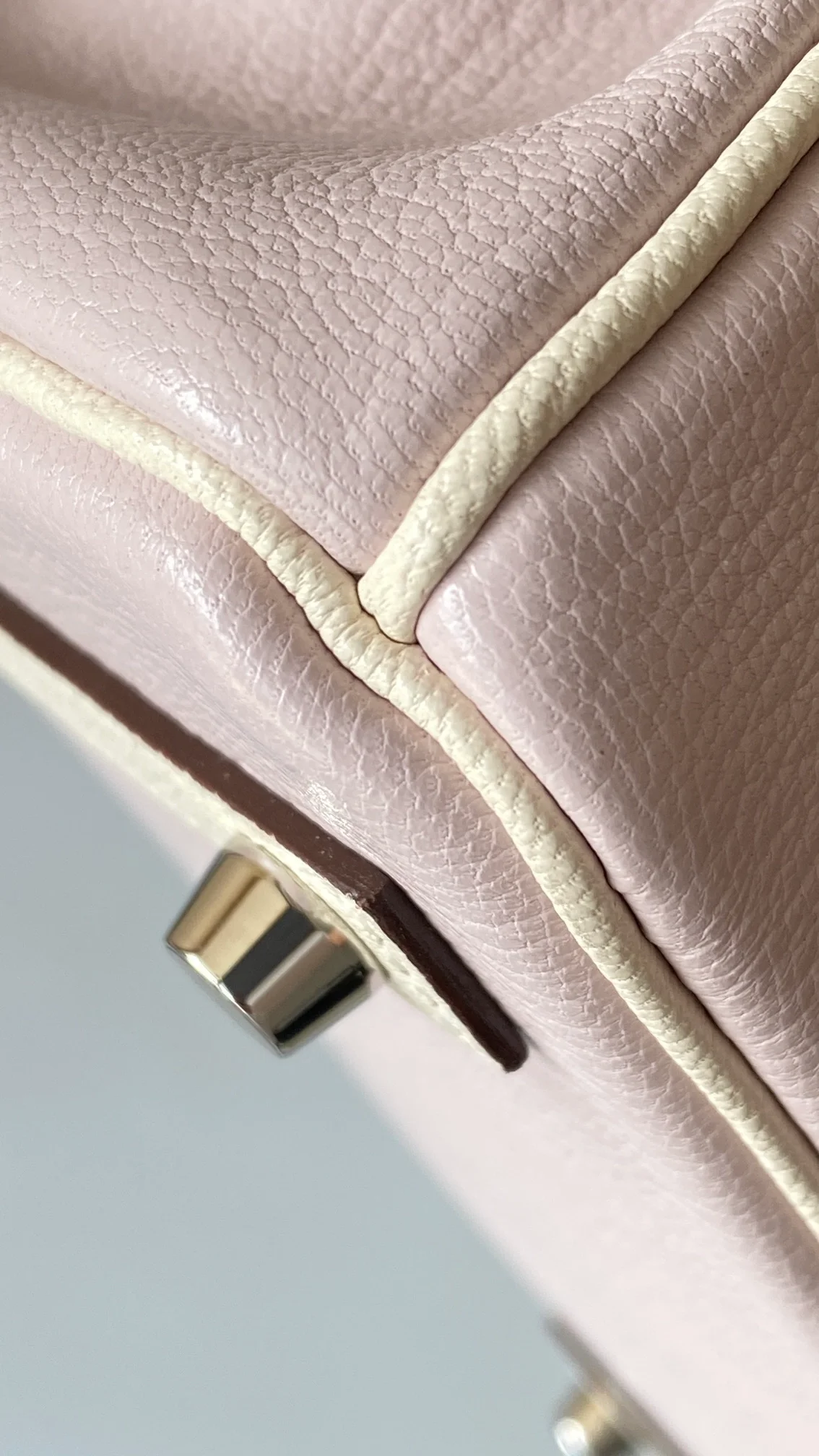 에르메스 버킨 25 르투르네 스페셜 오더 핑크 & 화이트 투톤 팔라듐 하드웨어 (100% HAND MADE)