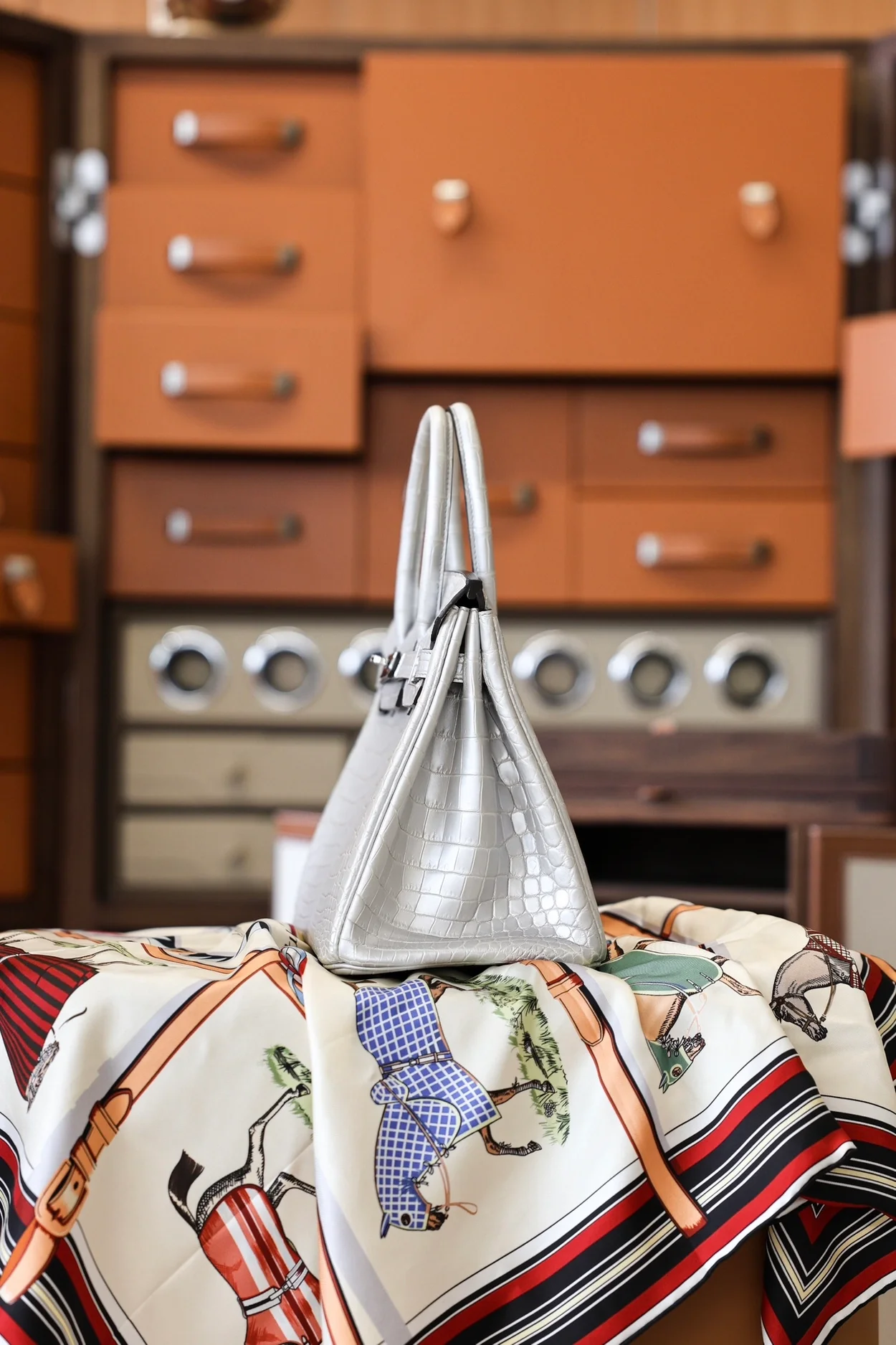 에르메스 버킨 30 르투르네 크로커다일 화이트 팔라듐 하드웨어 (100% HAND MADE)