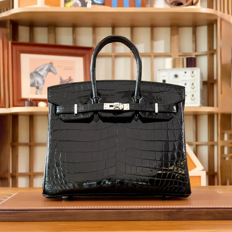 에르메스 버킨 25 르투르네 크로커다일 유광 블랙 실버 하드웨어 (100% HAND MADE)