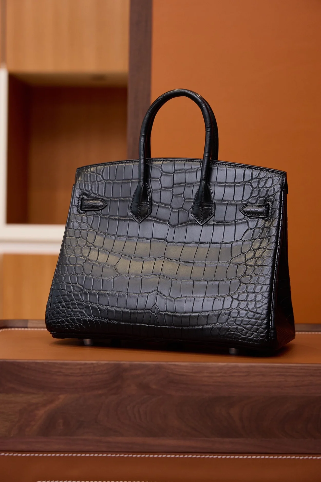 에르메스 버킨 25 셀리에 크로커다일 무광 블랙 실버 하드웨어 (100% HAND MADE)
