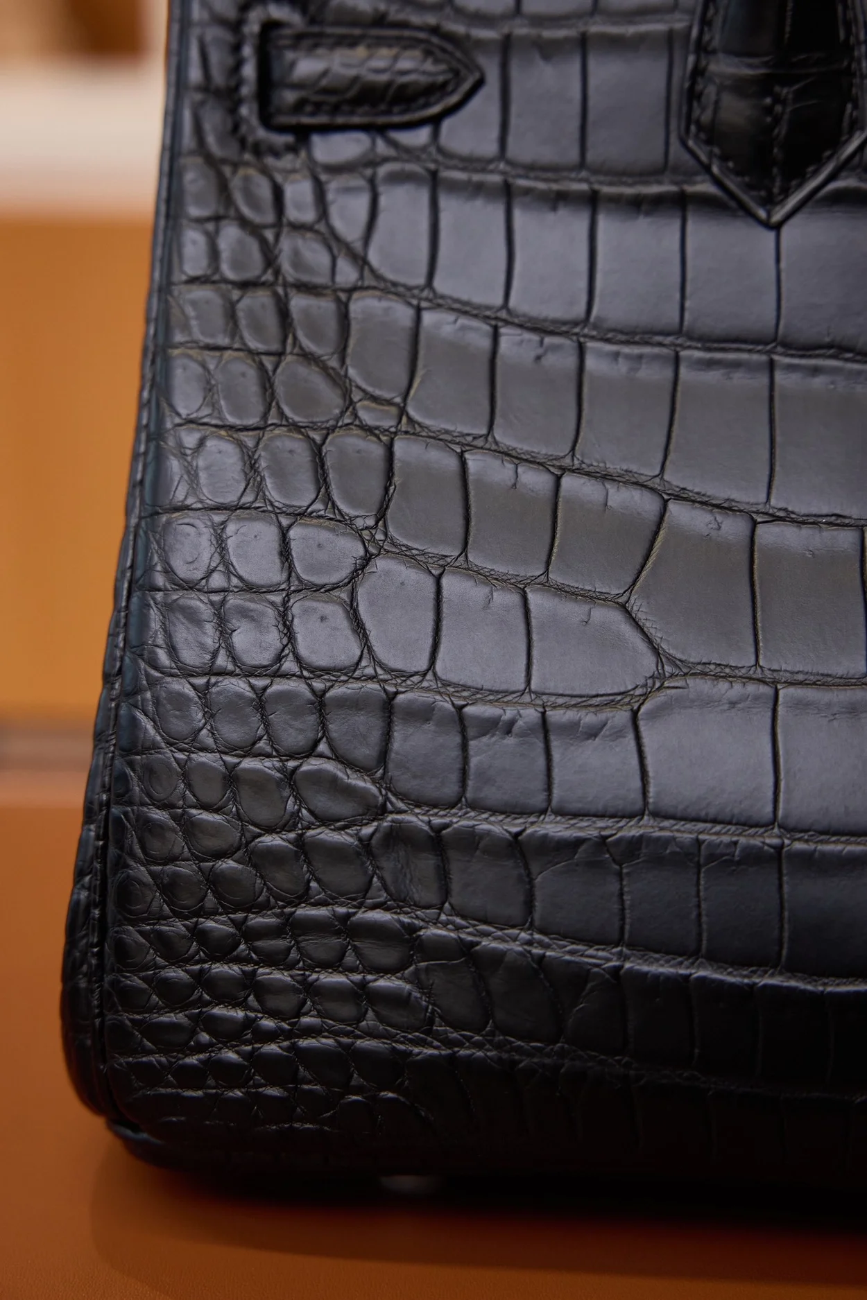 에르메스 버킨 25 셀리에 크로커다일 무광 블랙 실버 하드웨어 (100% HAND MADE)