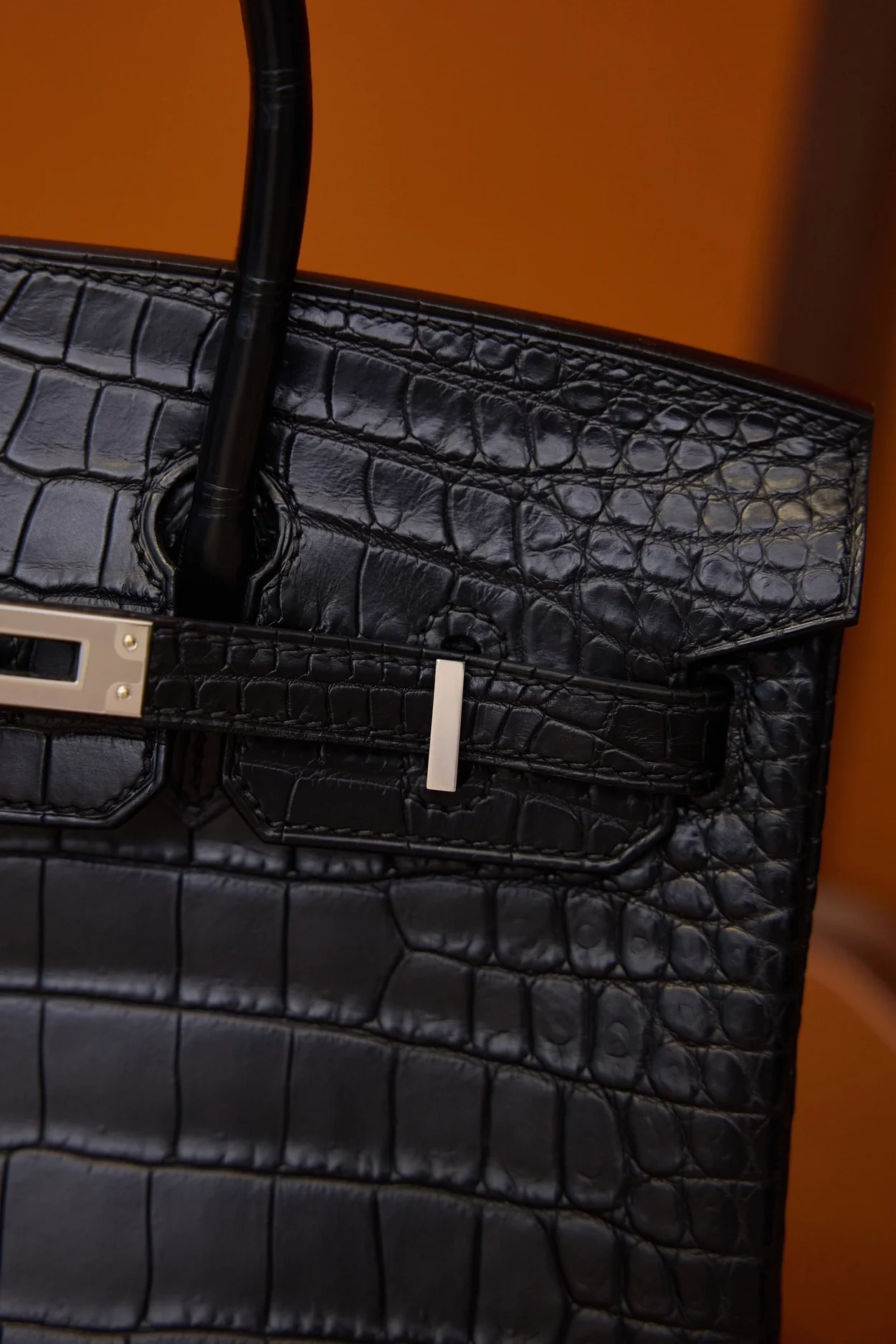 에르메스 버킨 25 셀리에 크로커다일 무광 블랙 실버 하드웨어 (100% HAND MADE)