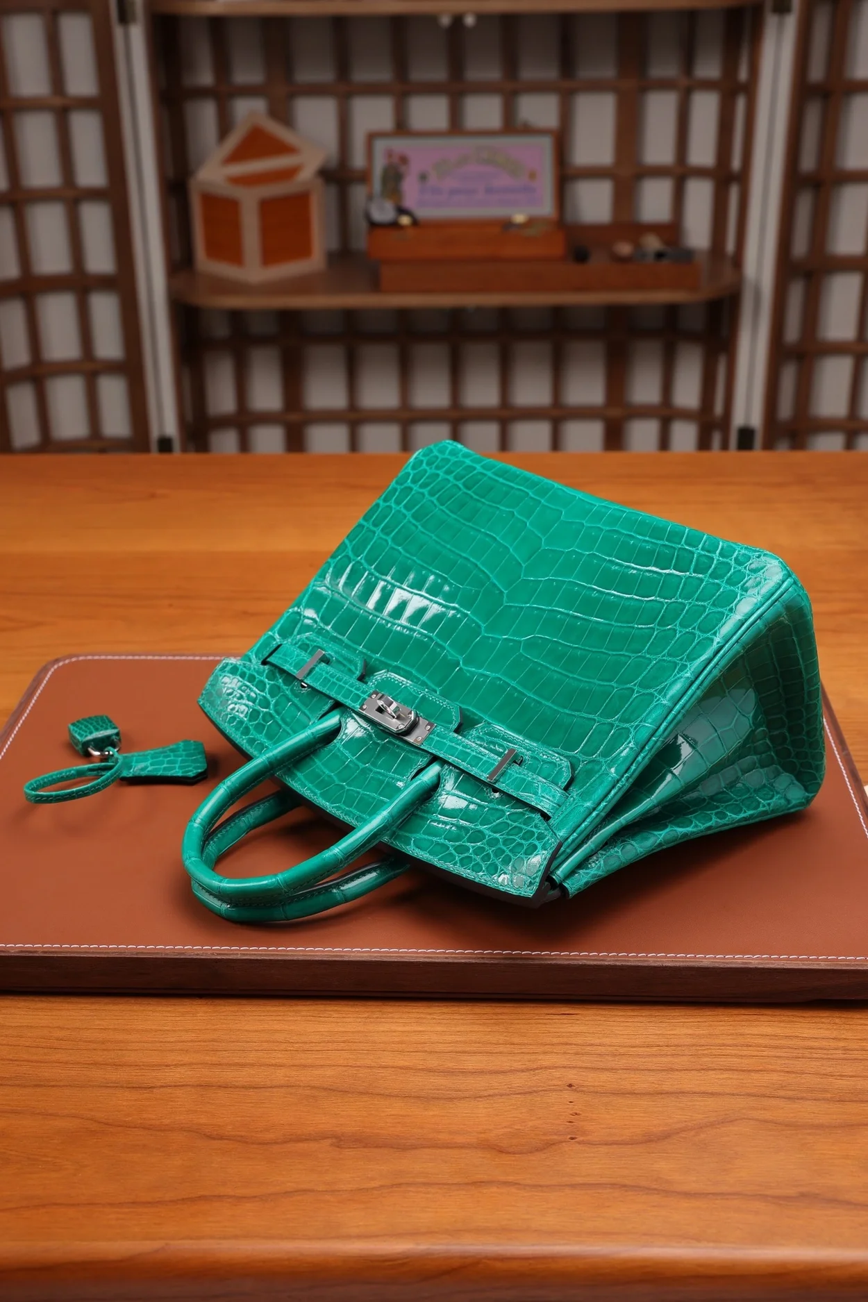 에르메스 버킨 25 르투르네 크로커다일 그린 실버 하드웨어 (100% HAND MADE)
