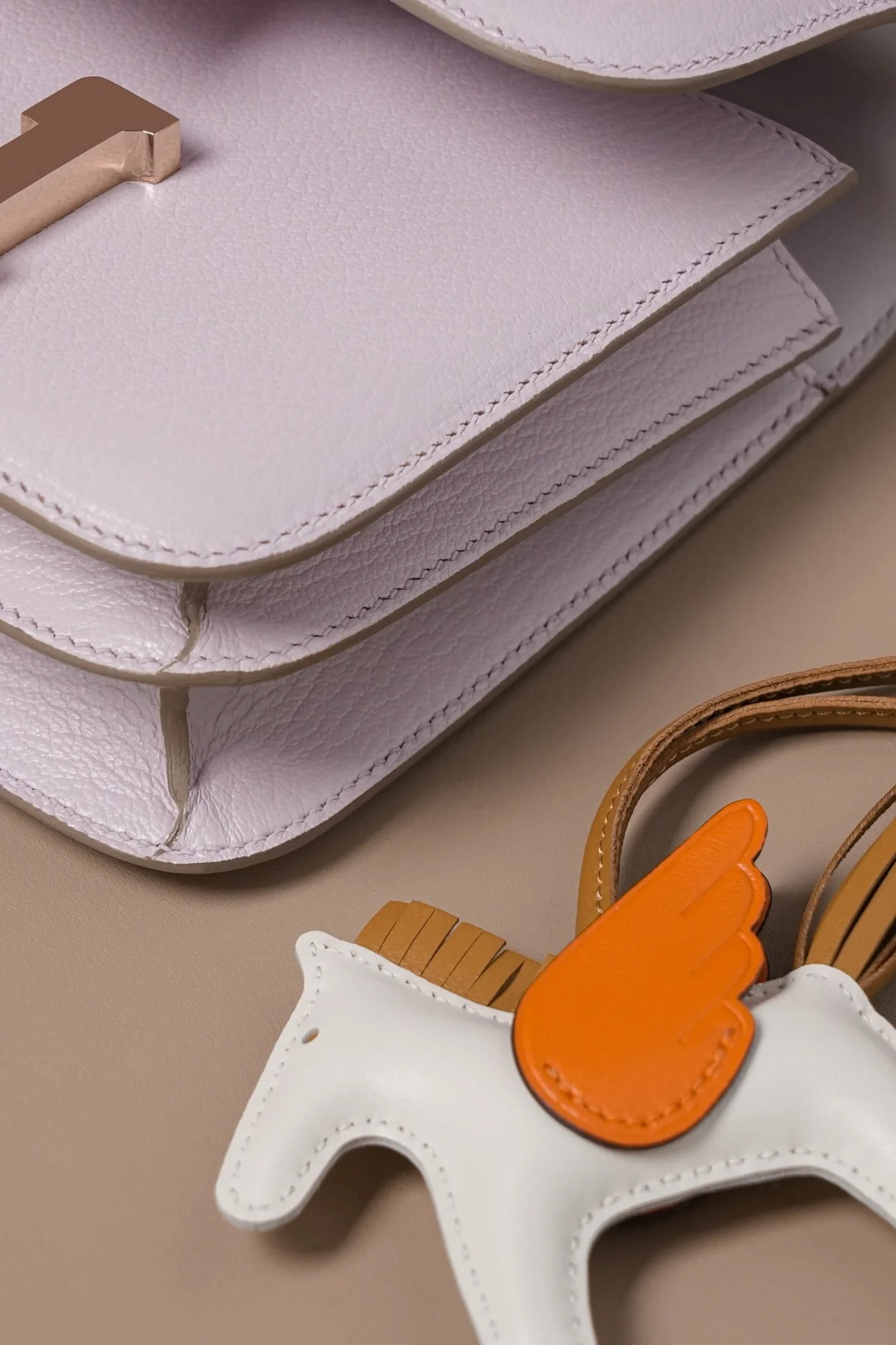 에르메스 콘스탄스 18 핑크 셰브르 로즈 골드 하드웨어 (100% HAND MADE)