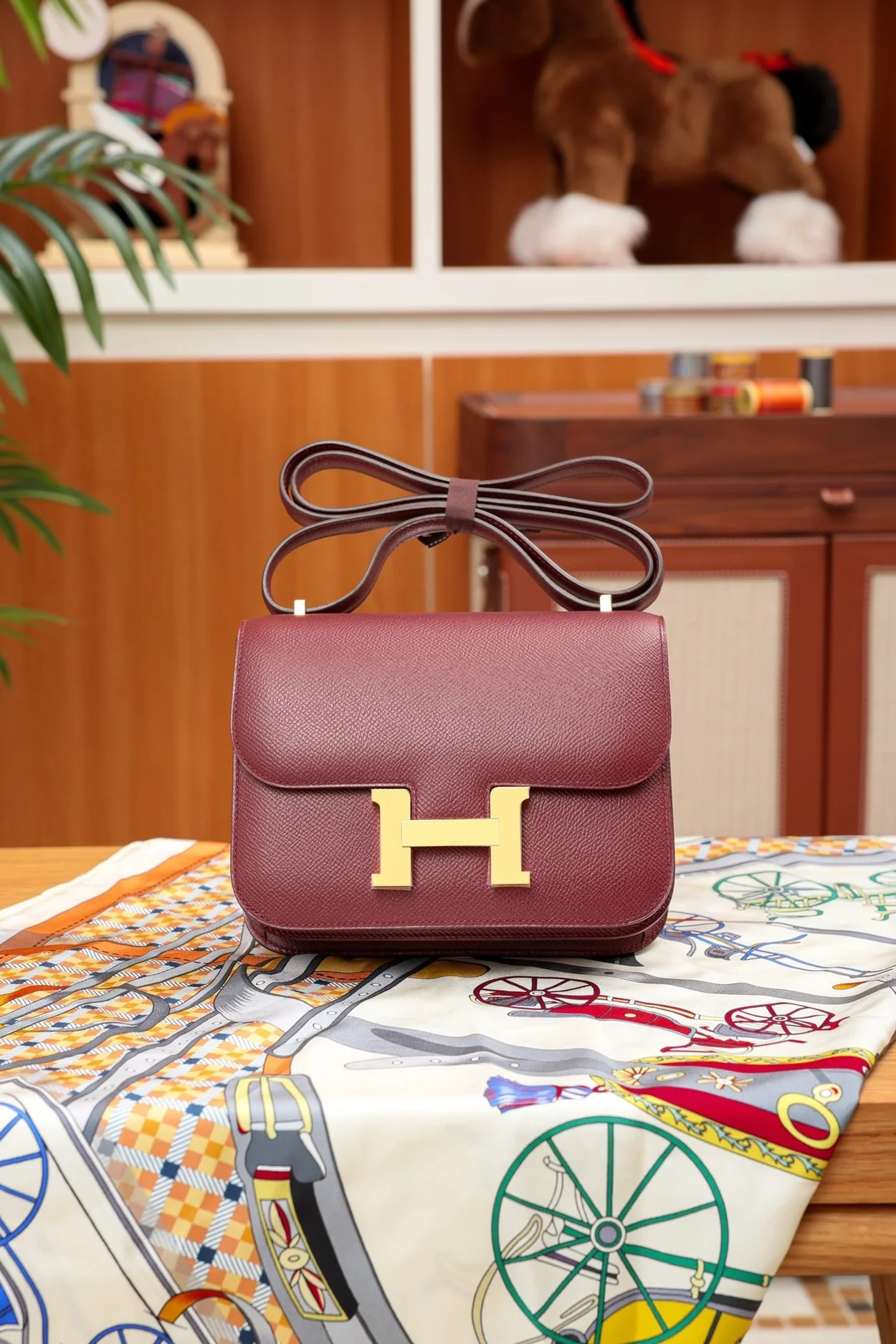 에르메스 콘스탄스 18 버건디 앱송 골드 하드웨어 (100% HAND MADE)