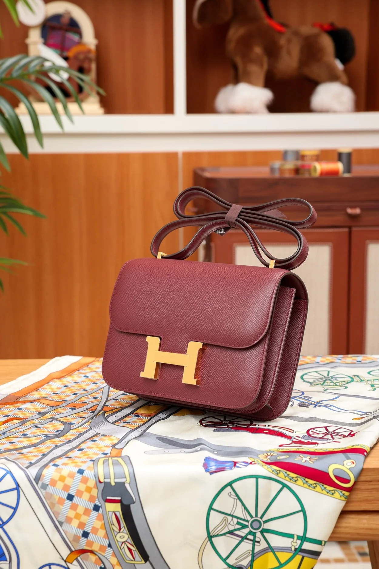 에르메스 콘스탄스 18 버건디 앱송 골드 하드웨어 (100% HAND MADE)