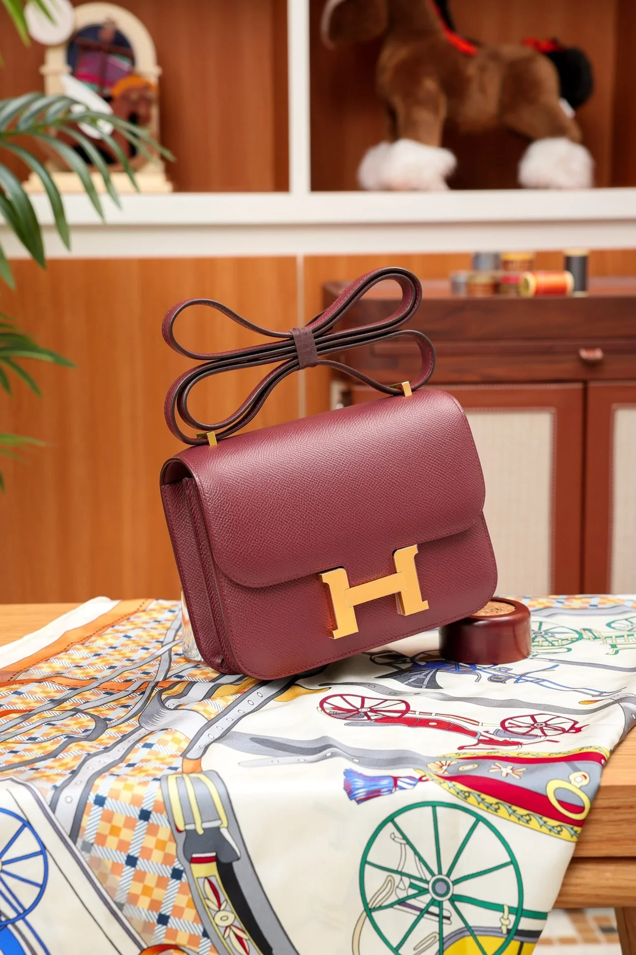 에르메스 콘스탄스 18 버건디 앱송 골드 하드웨어 (100% HAND MADE)