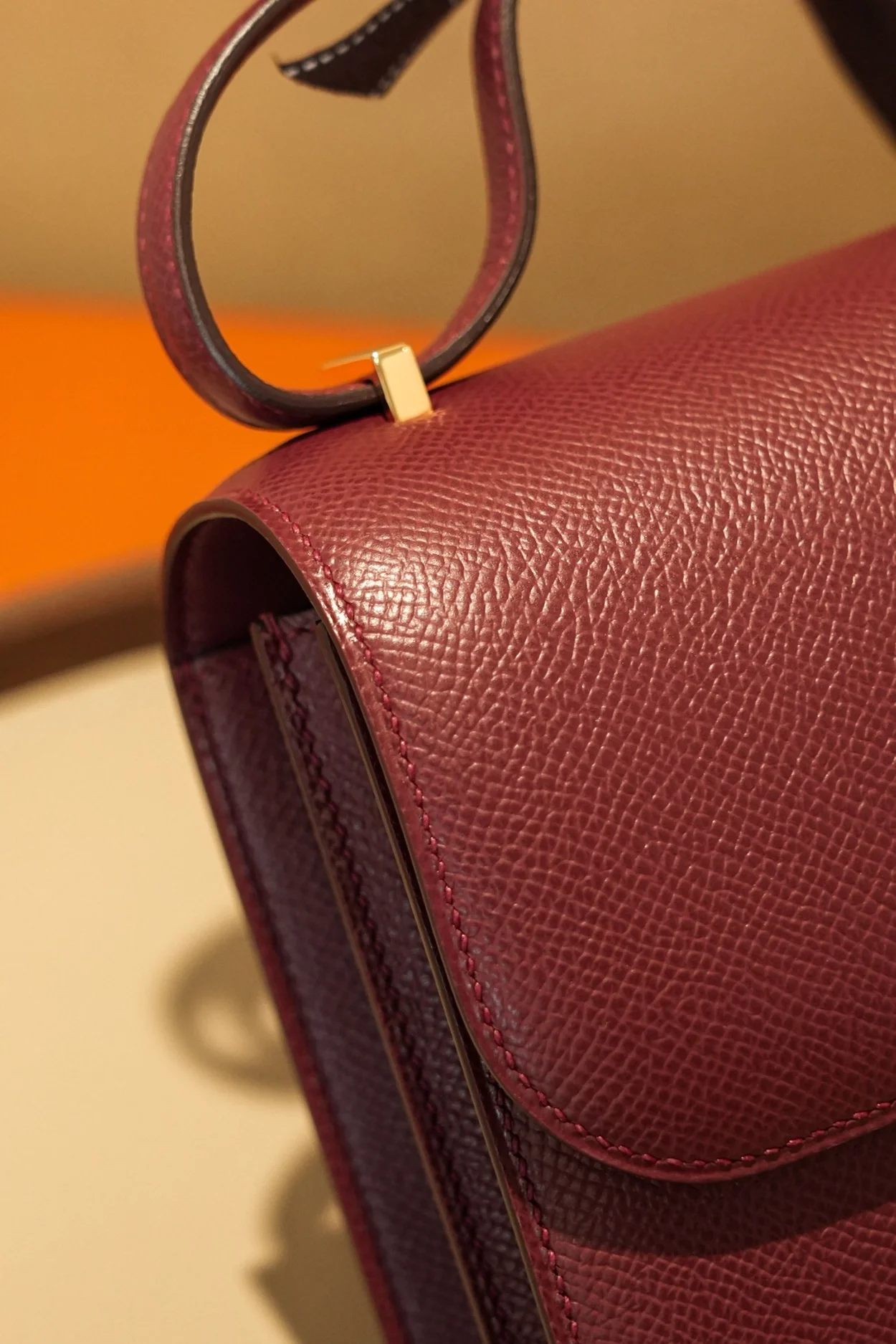 에르메스 콘스탄스 18 버건디 앱송 골드 하드웨어 (100% HAND MADE)