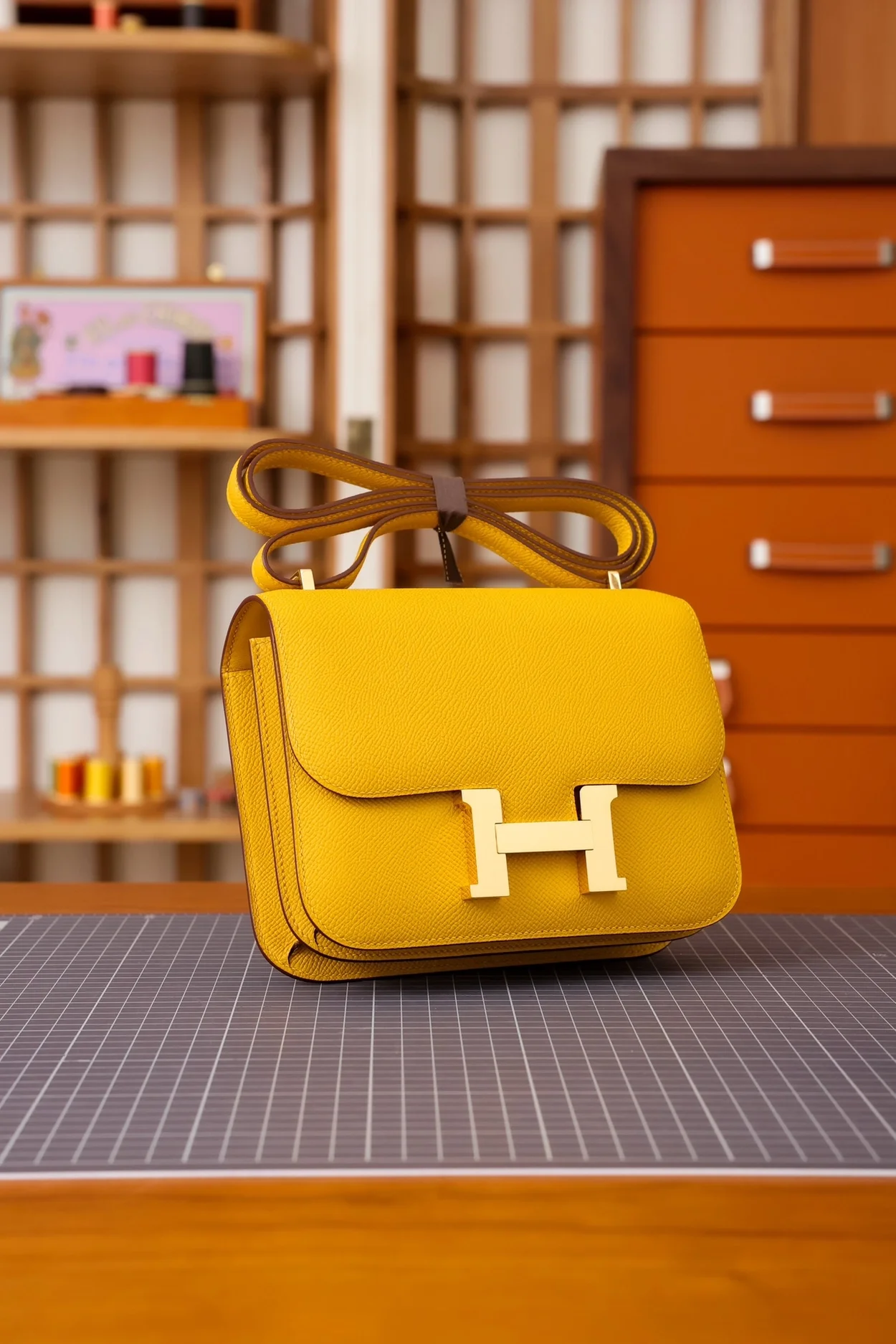 에르메스 콘스탄스 18 옐로우 앱송 골드 하드웨어 (100% HAND MADE)