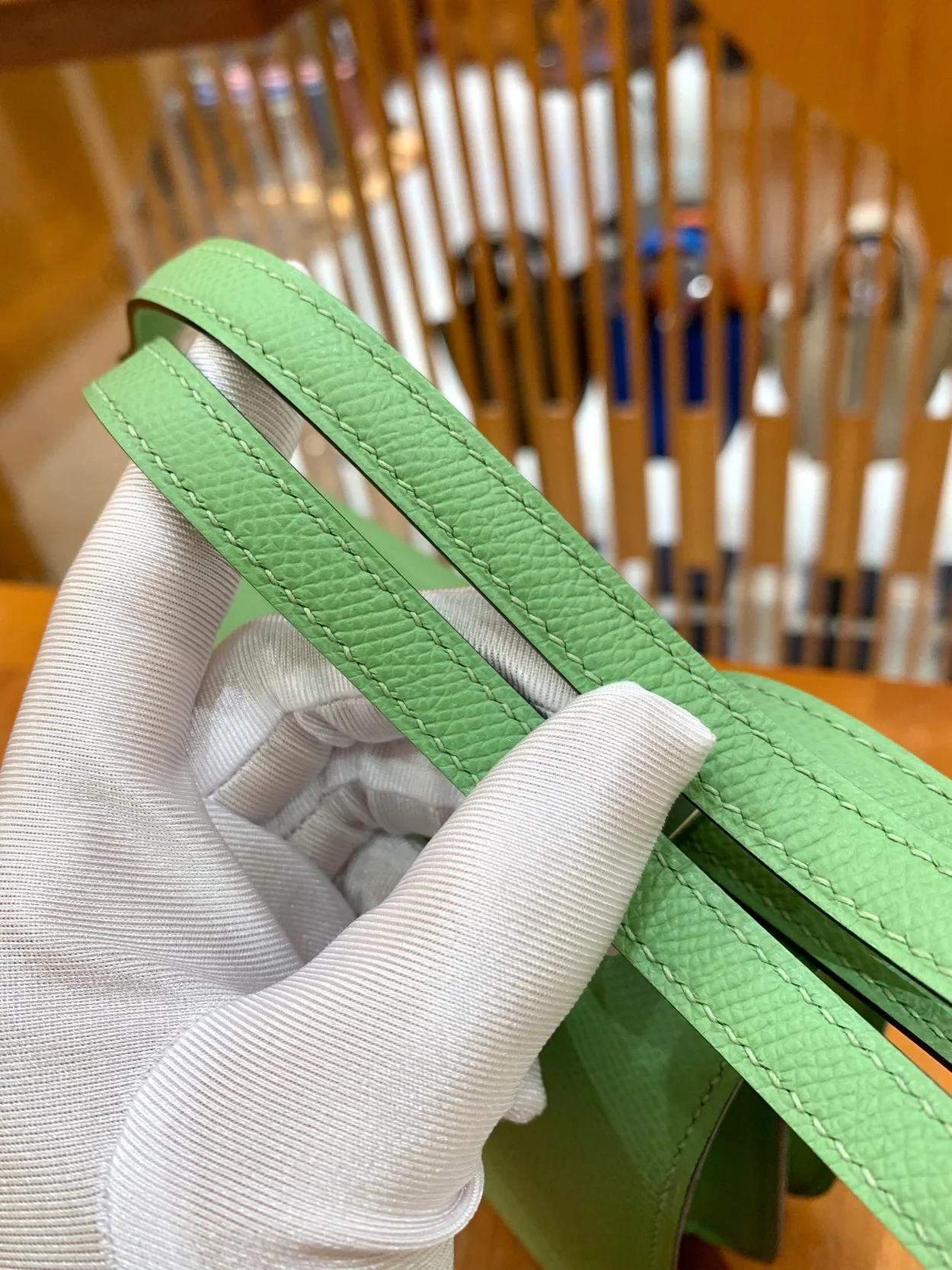 에르메스 콘스탄스 18 아보카도 그린 앱송 에나멜 인레이 버클 팔라듐 하드웨어 (100% HAND MADE)