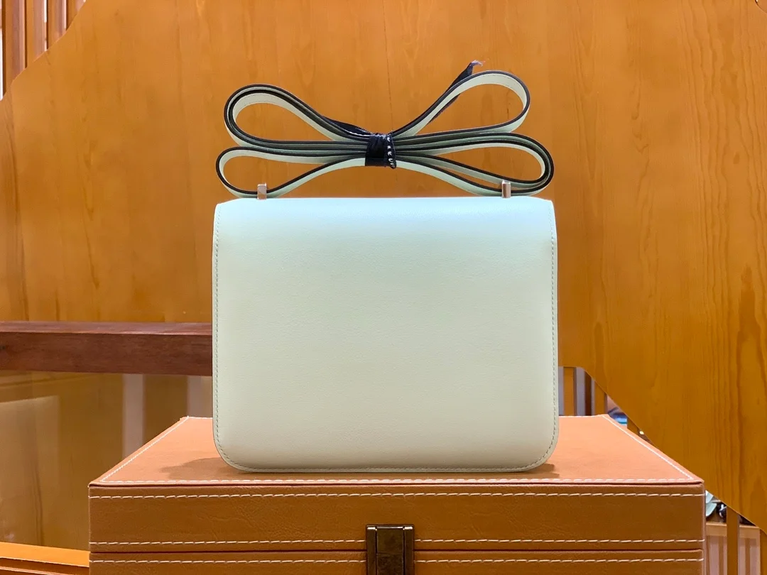 에르메스 콘스탄스 18 버블 그린 스위프트 팔라듐 하드웨어 (100% HAND MADE)