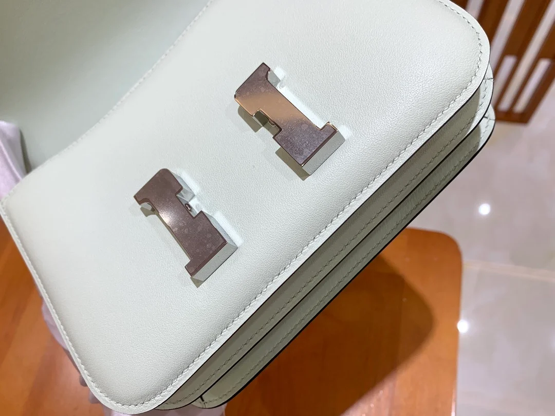 에르메스 콘스탄스 18 버블 그린 스위프트 팔라듐 하드웨어 (100% HAND MADE)