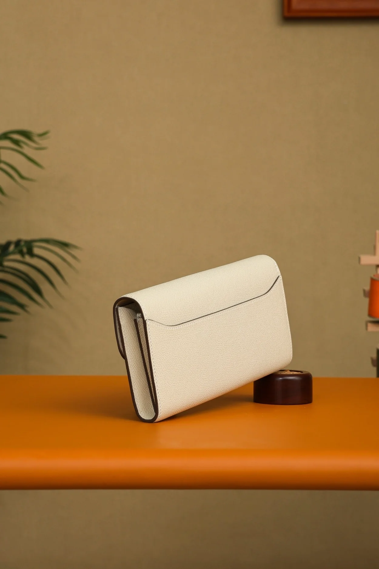 에르메스 콘스탄스 롱 투 고 지갑 크레 앱송 골드 하드웨어 (100% HAND MADE)