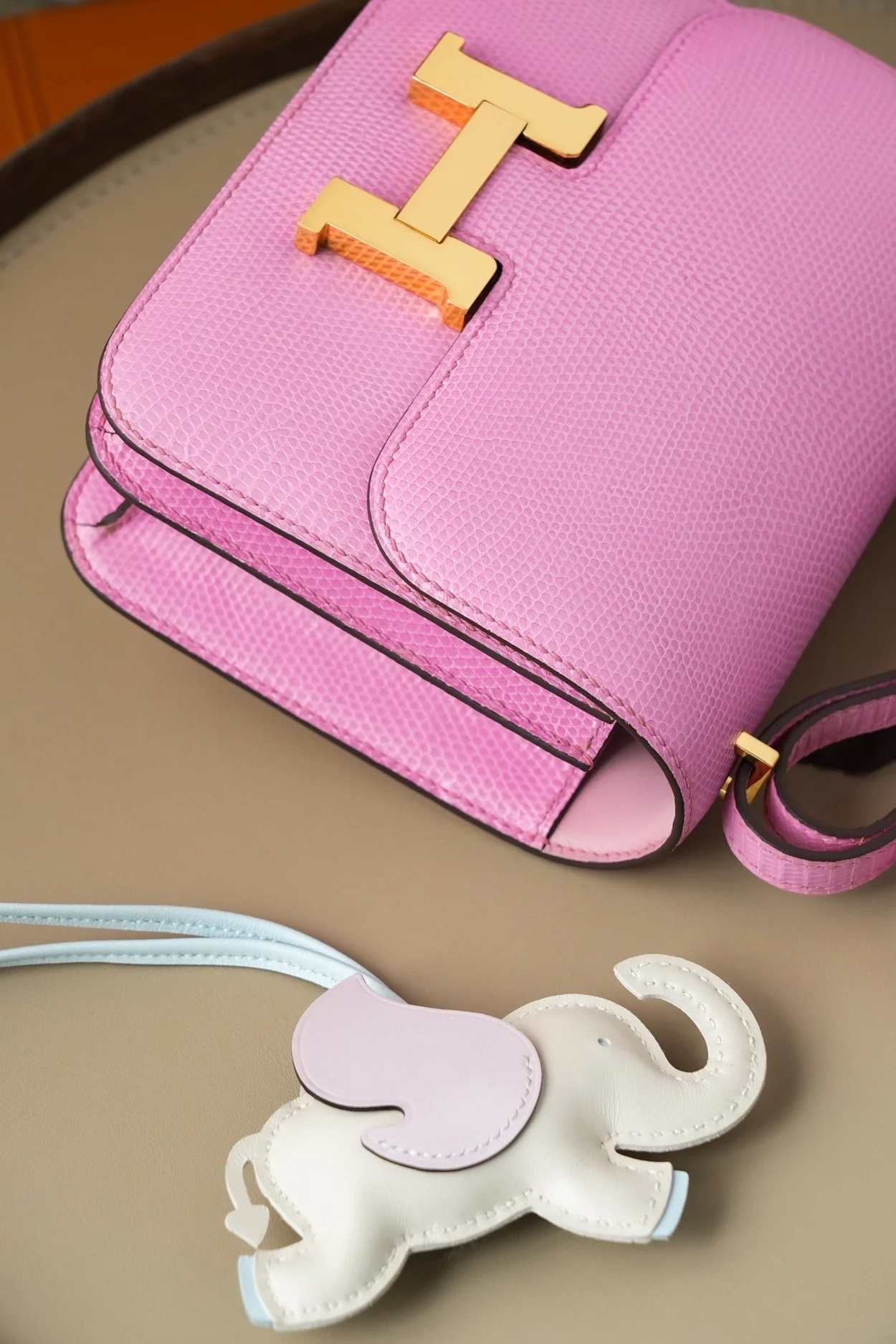 에르메스 콘스탄스 18 핑크 리자드 골드 하드웨어 (100% HAND MADE)