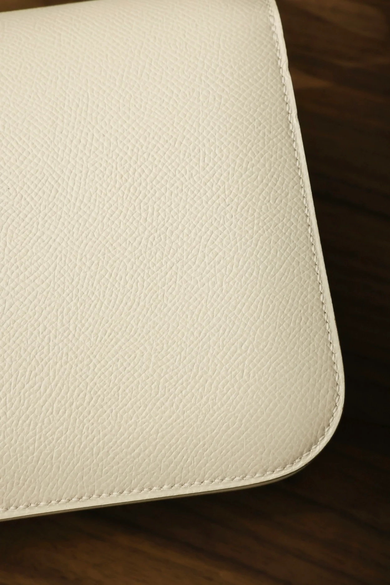 에르메스 콘스탄스 18 화이트 앱송 골드 하드웨어 (100% HAND MADE)