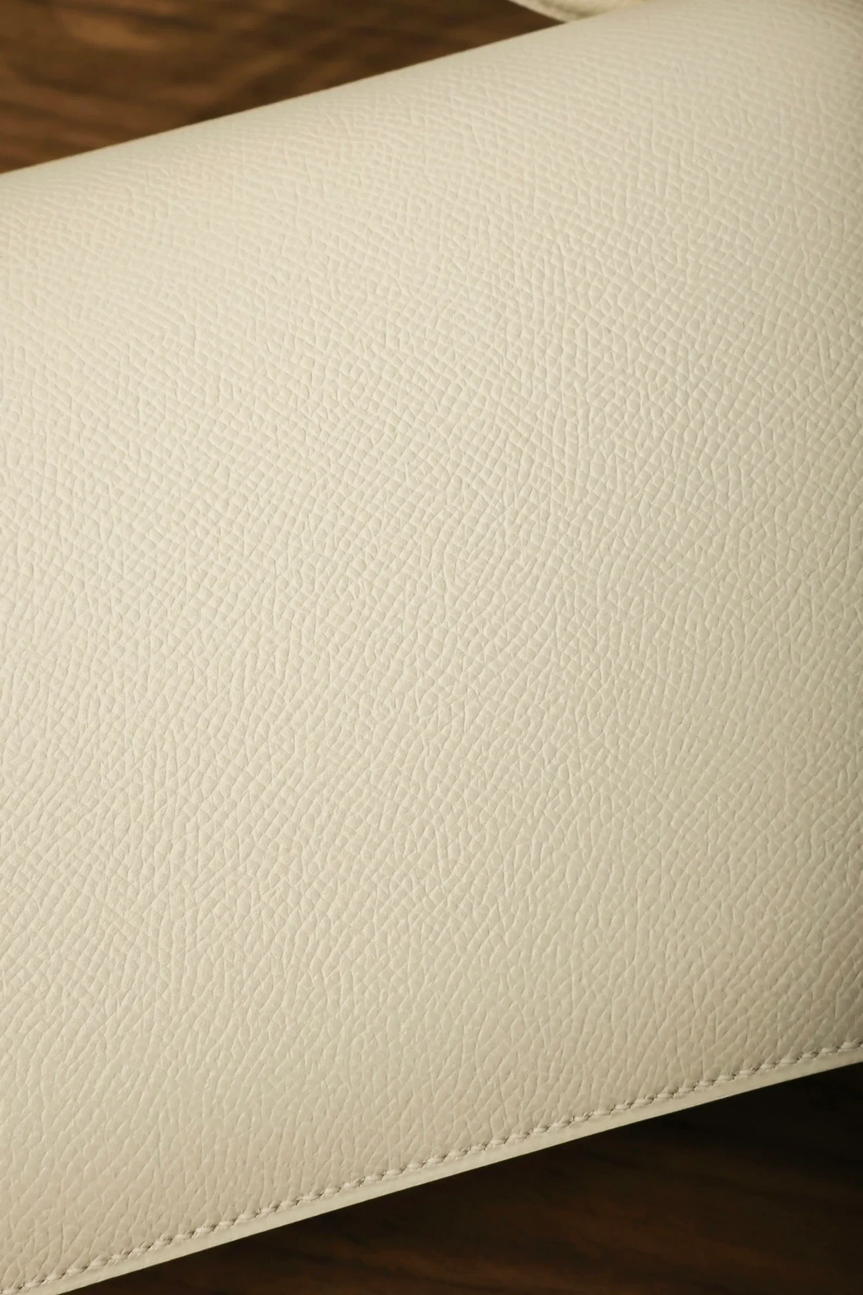 에르메스 콘스탄스 18 화이트 앱송 골드 하드웨어 (100% HAND MADE)