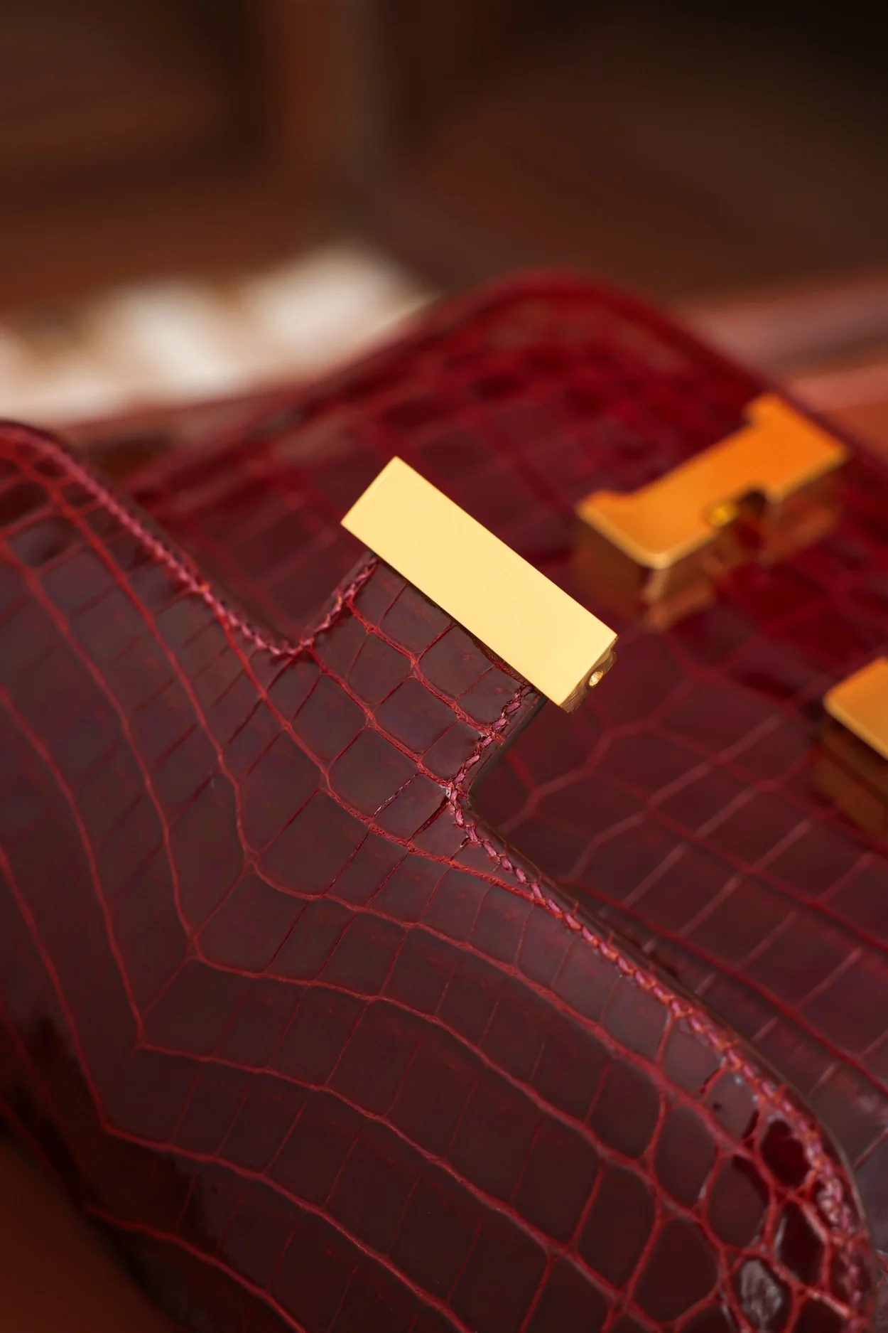 에르메스 콘스탄스 18 엘리게이터 버건디 골드 하드웨어 (100% HAND MADE)