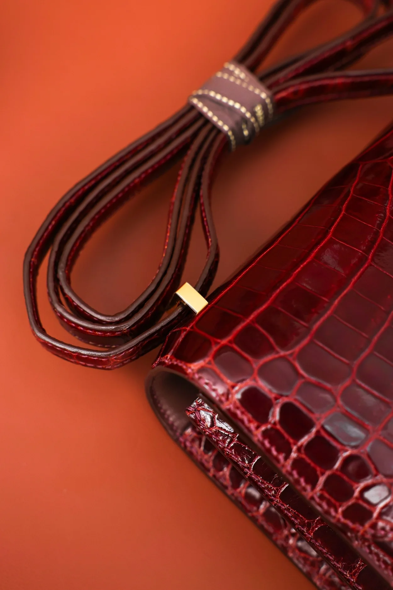 에르메스 콘스탄스 18 엘리게이터 버건디 골드 하드웨어 (100% HAND MADE)