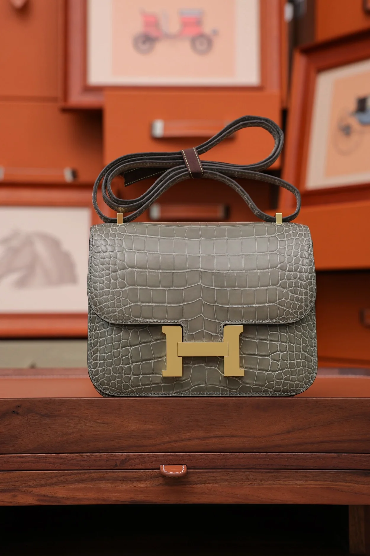 에르메스 콘스탄스 18 엘리게이터 그레이 골드 하드웨어 (100% HAND MADE)