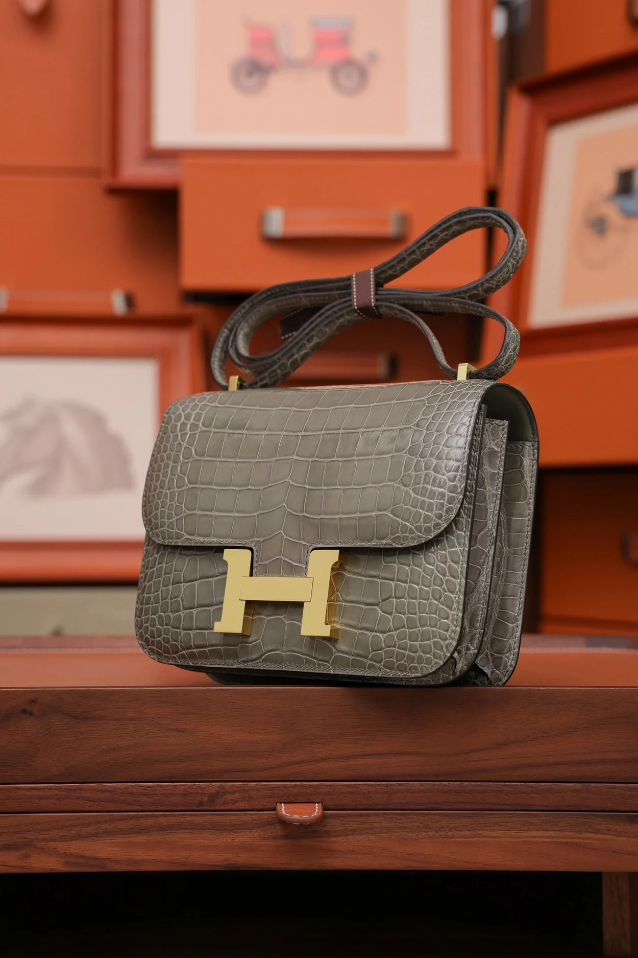 에르메스 콘스탄스 18 엘리게이터 그레이 골드 하드웨어 (100% HAND MADE)