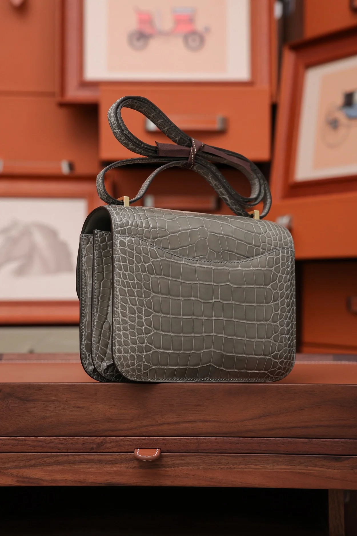 에르메스 콘스탄스 18 엘리게이터 그레이 골드 하드웨어 (100% HAND MADE)