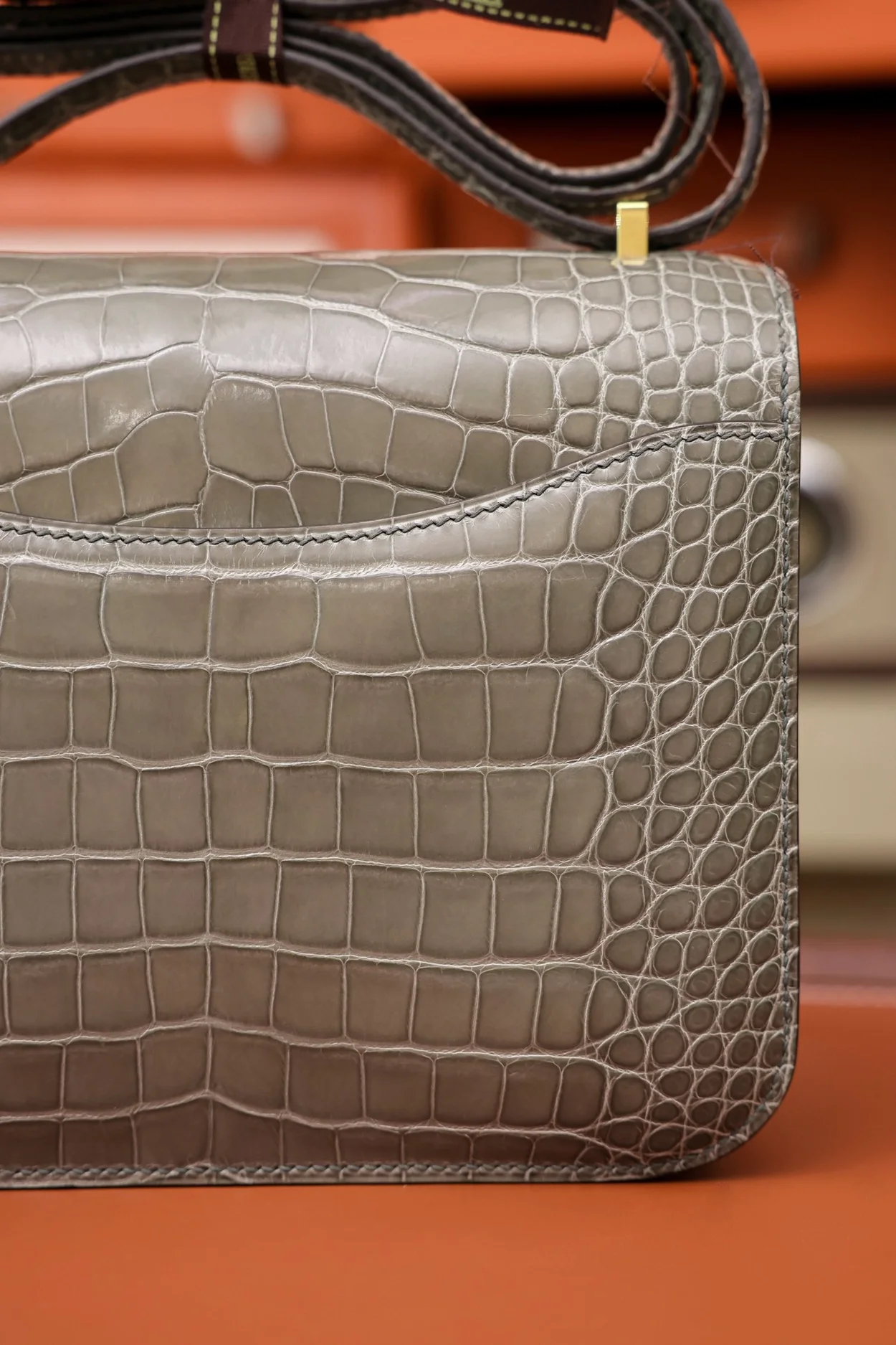 에르메스 콘스탄스 18 엘리게이터 그레이 골드 하드웨어 (100% HAND MADE)