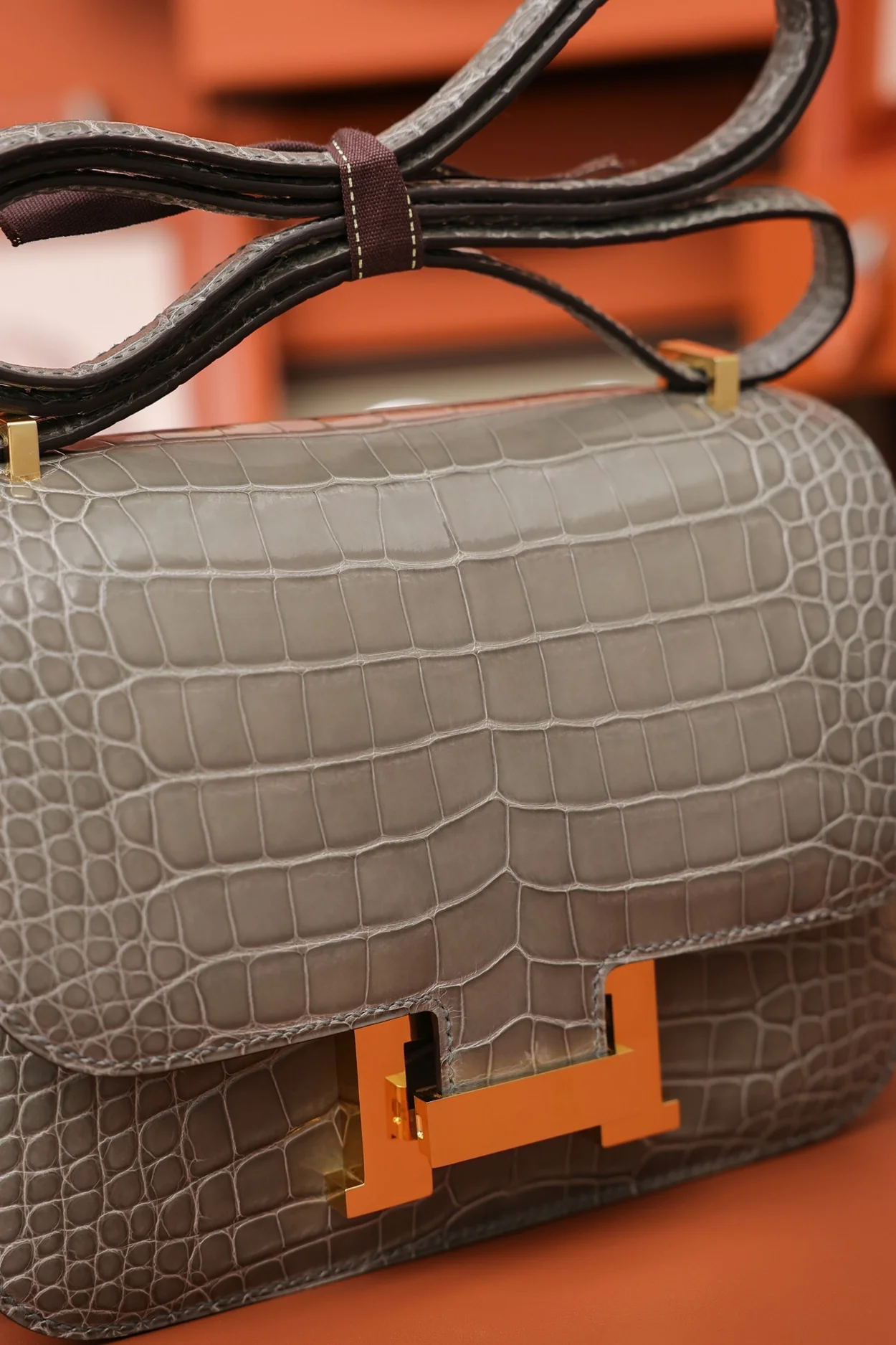 에르메스 콘스탄스 18 엘리게이터 그레이 골드 하드웨어 (100% HAND MADE)