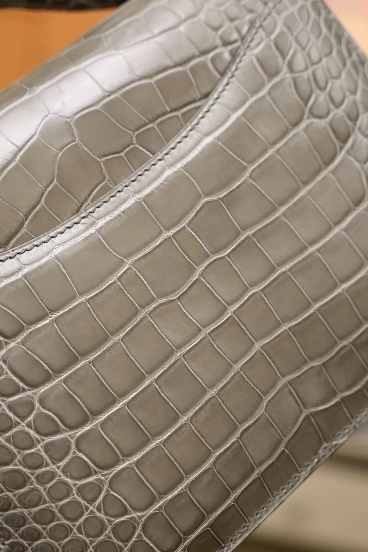 에르메스 콘스탄스 18 엘리게이터 그레이 골드 하드웨어 (100% HAND MADE)