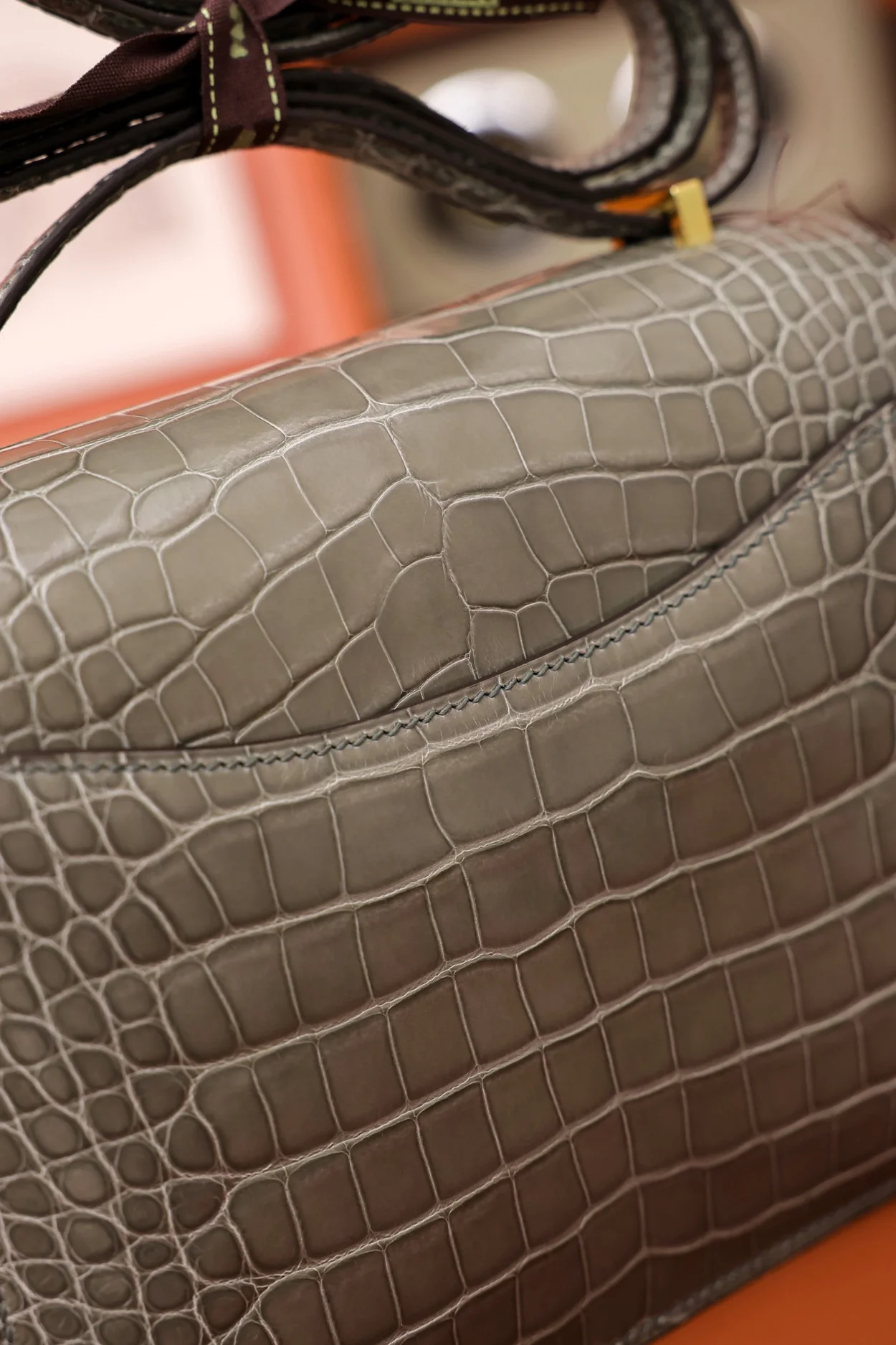 에르메스 콘스탄스 18 엘리게이터 그레이 골드 하드웨어 (100% HAND MADE)