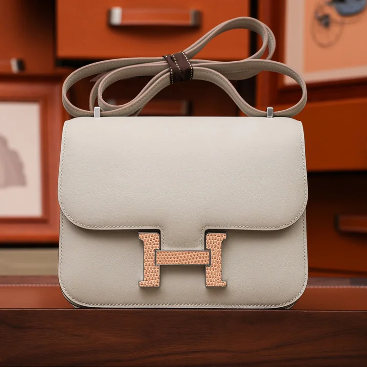 에르메스 콘스탄스 18 크레 스위프트 리자드 버클 팔라듐 하드웨어 (100% HAND MADE)