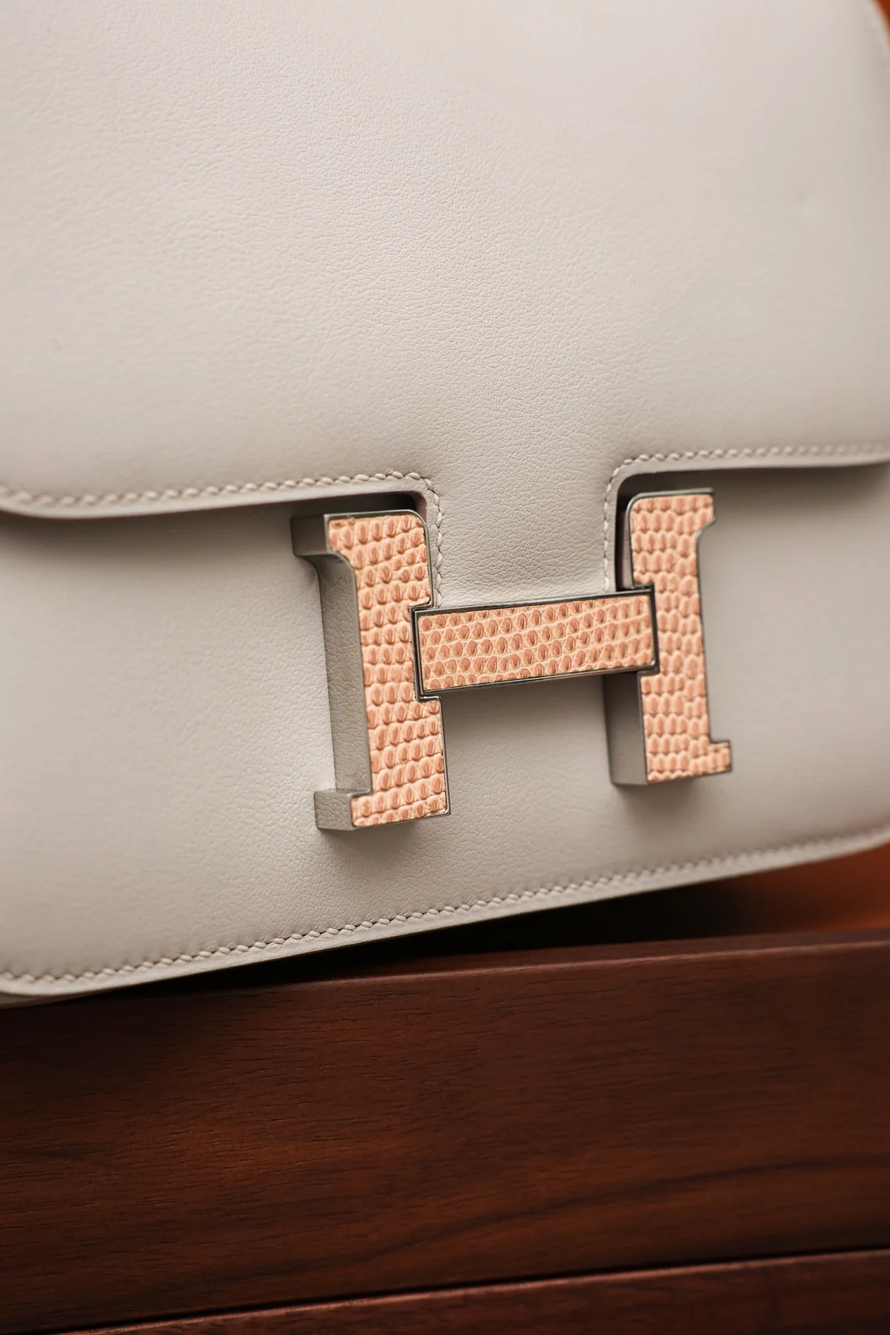 에르메스 콘스탄스 18 크레 스위프트 리자드 버클 팔라듐 하드웨어 (100% HAND MADE)